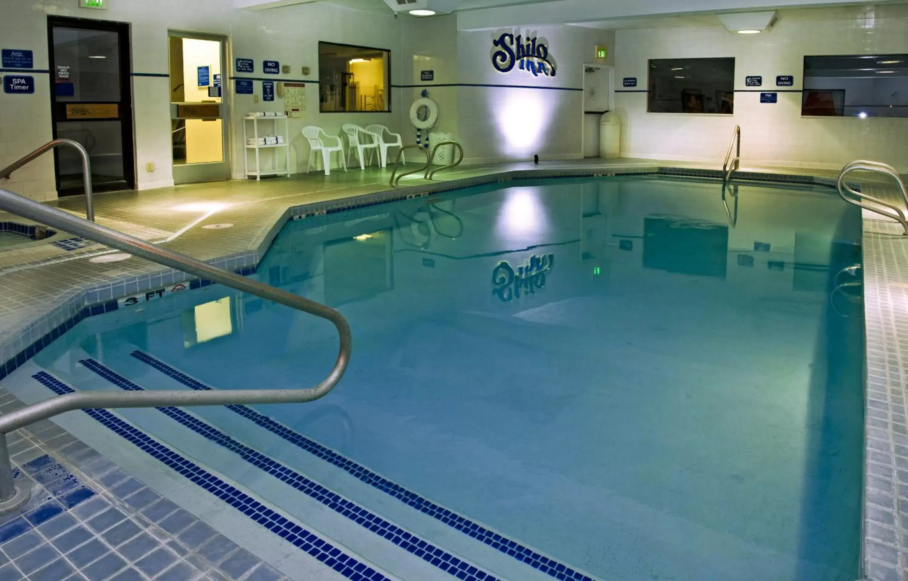 Activities, Swimming Pool in Shilo Inn Elko