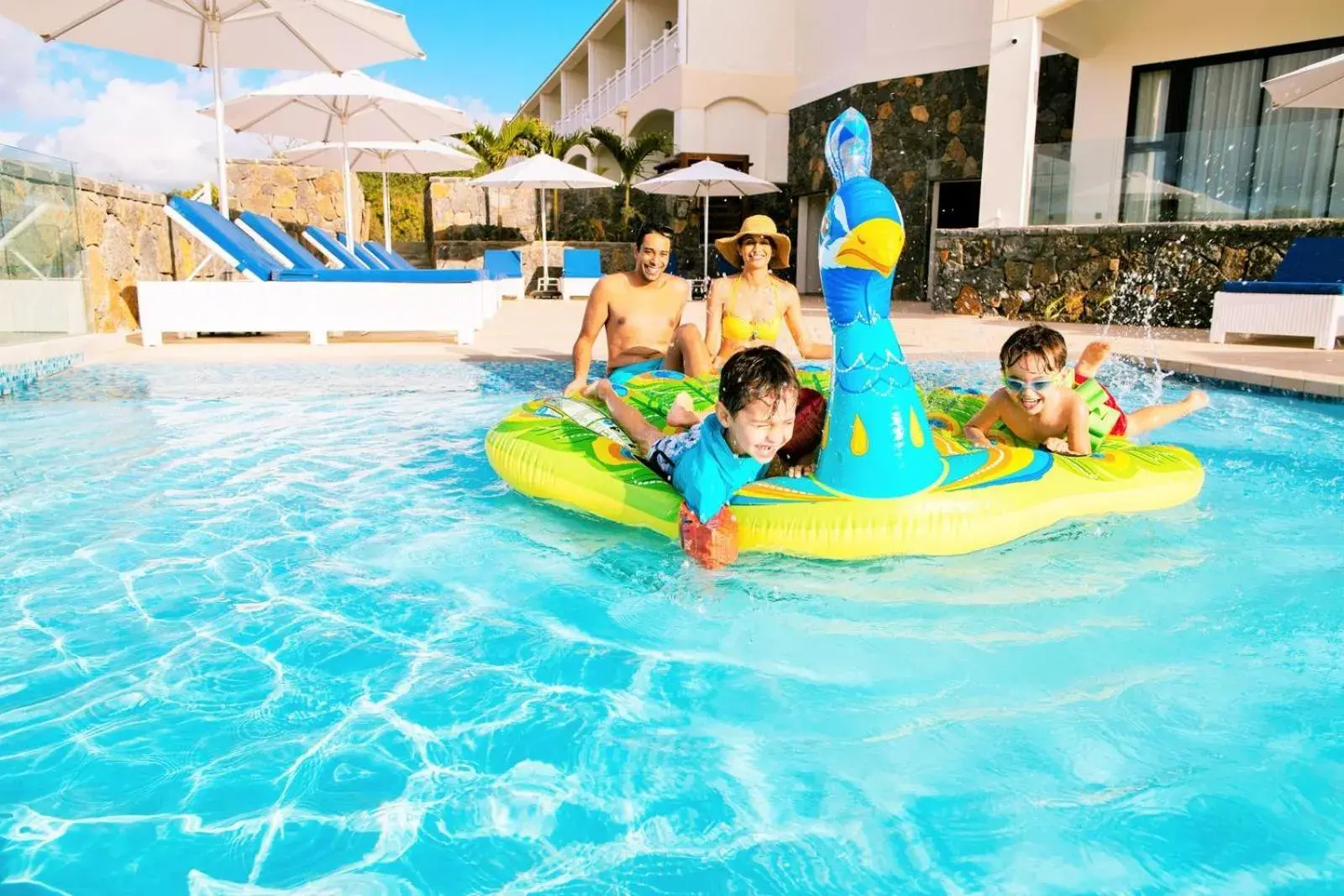 Swimming Pool in Maritim Resort & Spa Mauritius