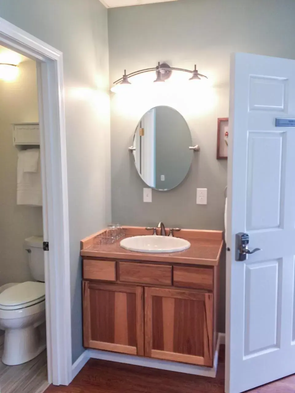 Bathroom in Trailhead Lodging