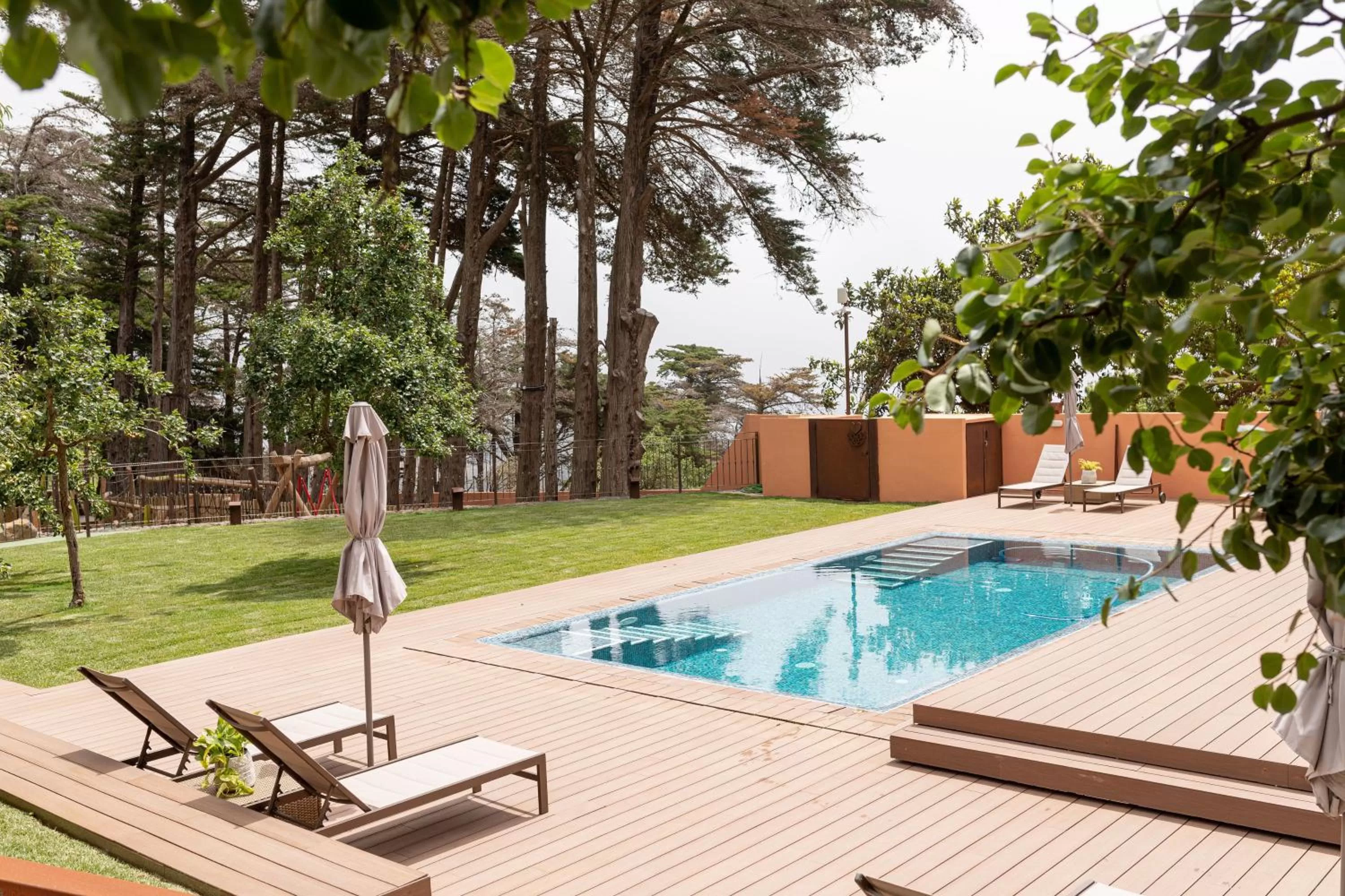 Swimming pool in Hotel Rural Ohana