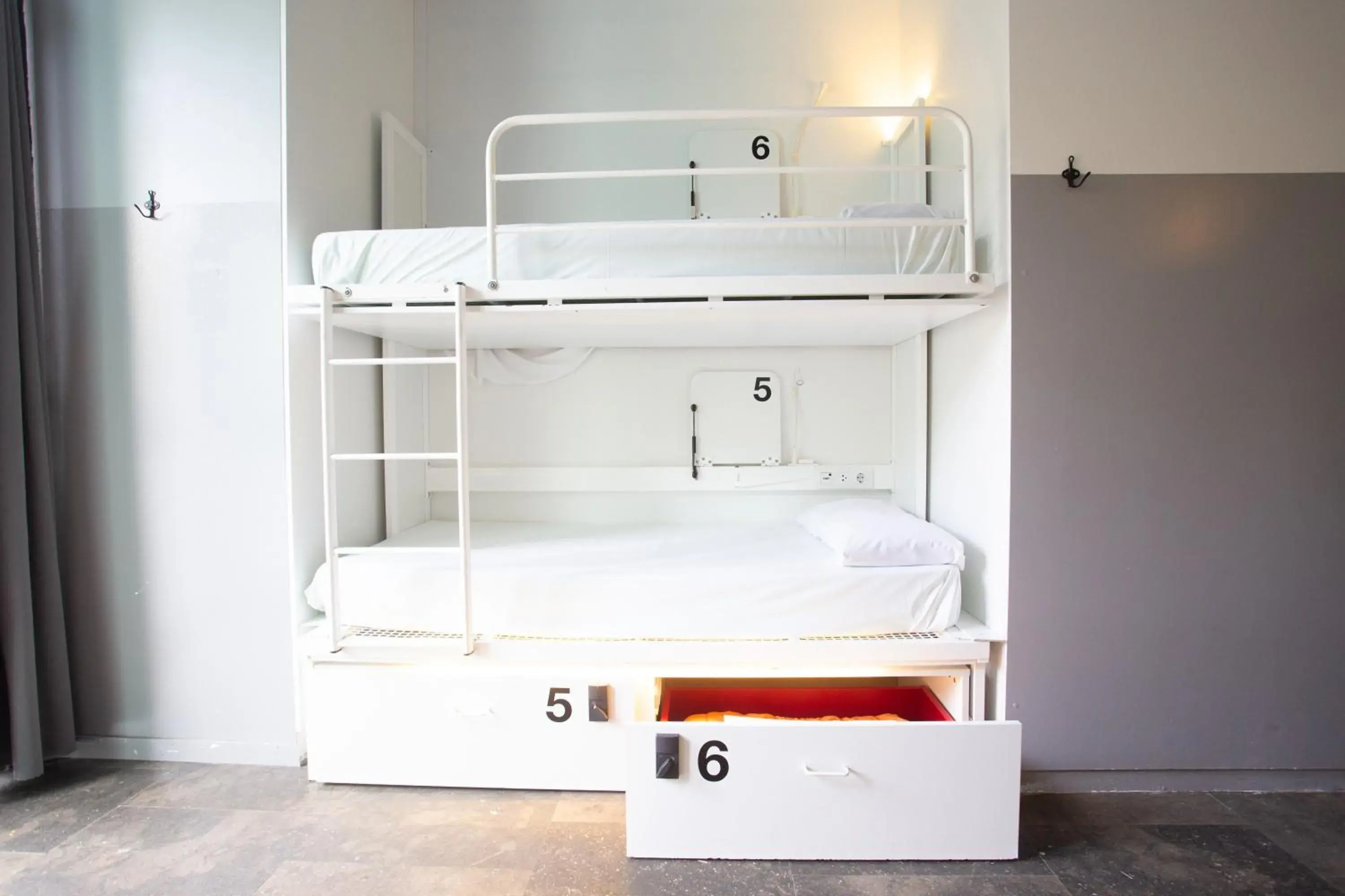 Bed, Bunk Bed in Urbany Hostel BCN GO!