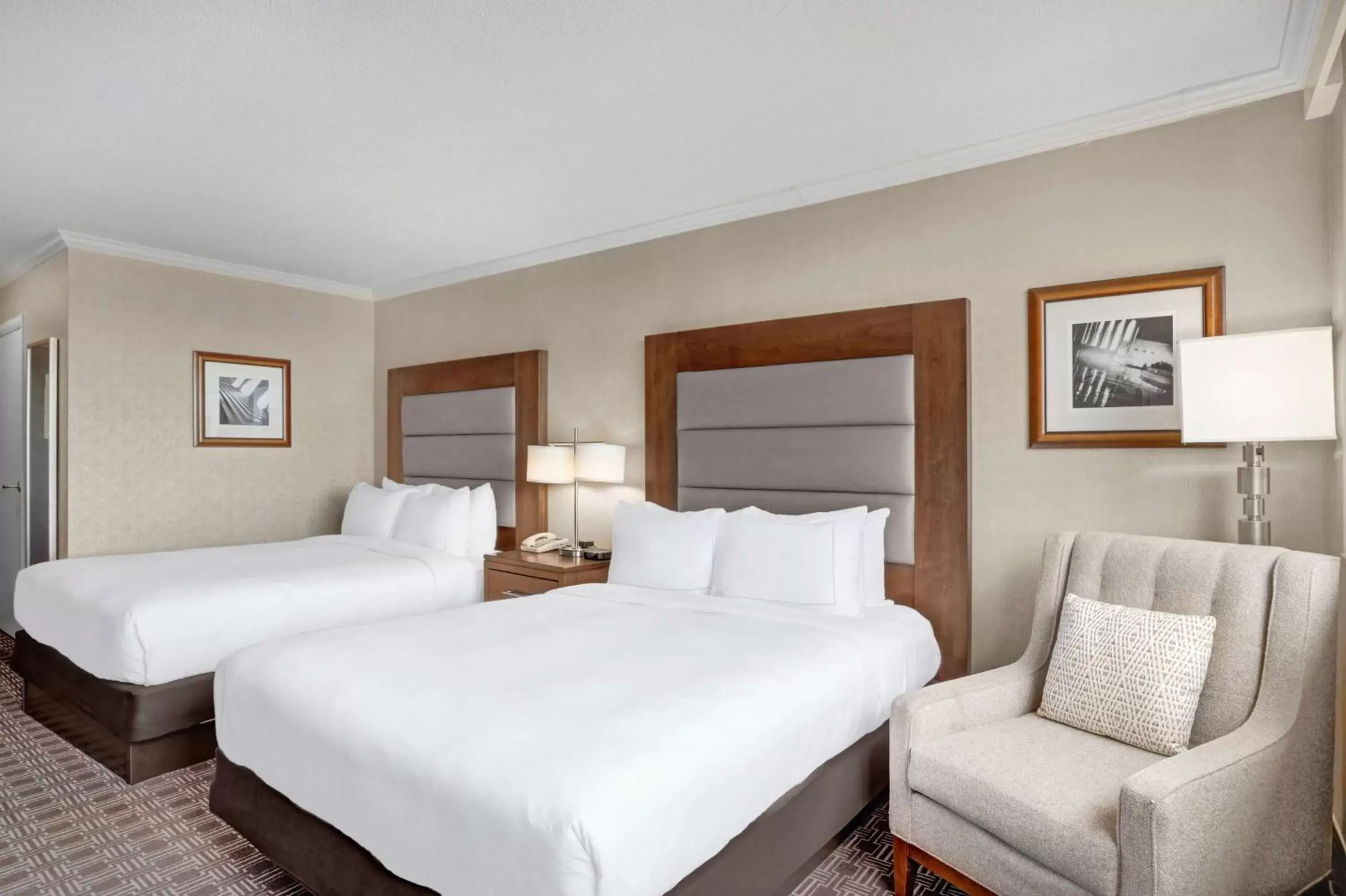 Bed in Hilton Arlington National Landing