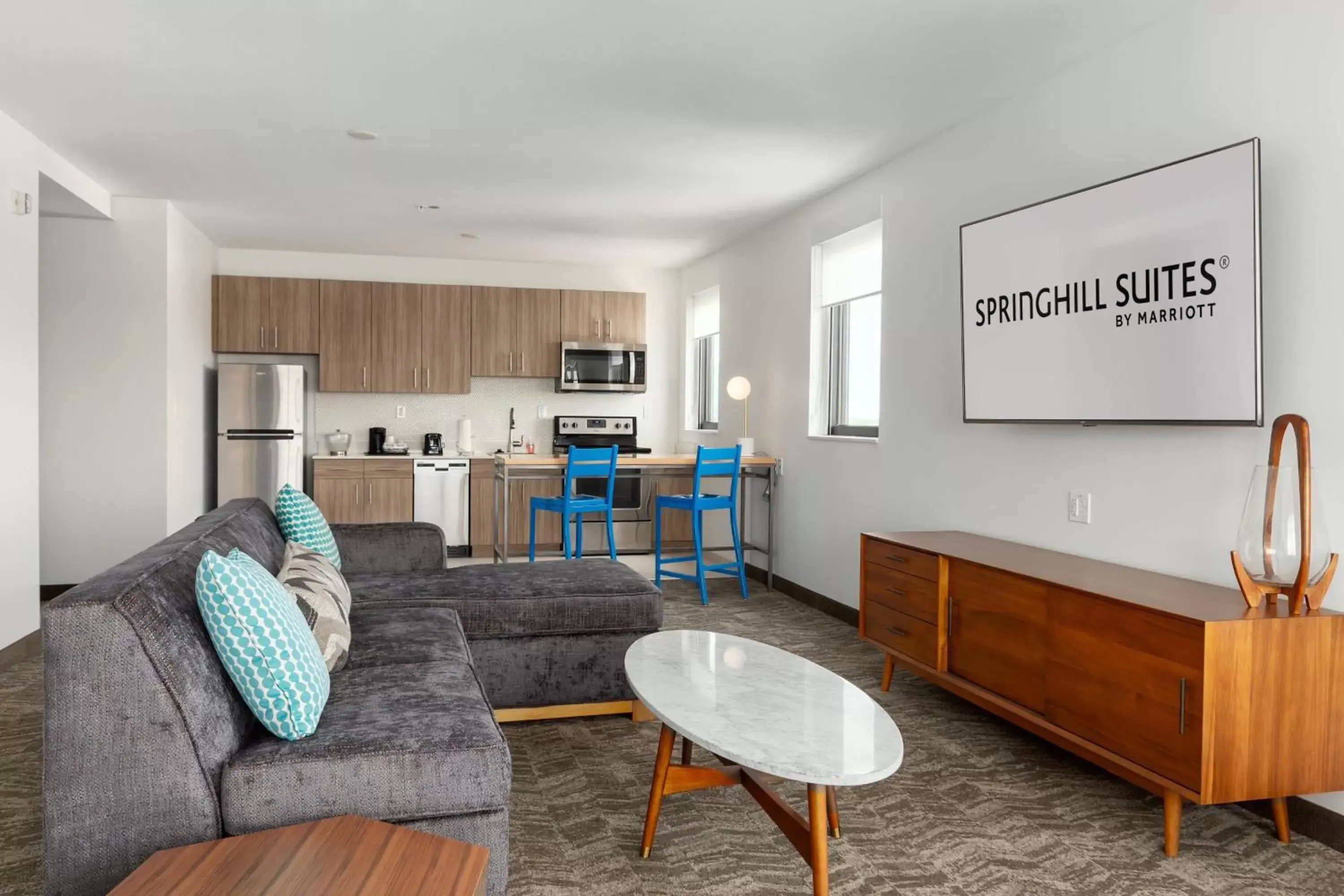 Living room, Seating Area in SpringHill Suites by Marriott Bradenton Downtown/Riverfront