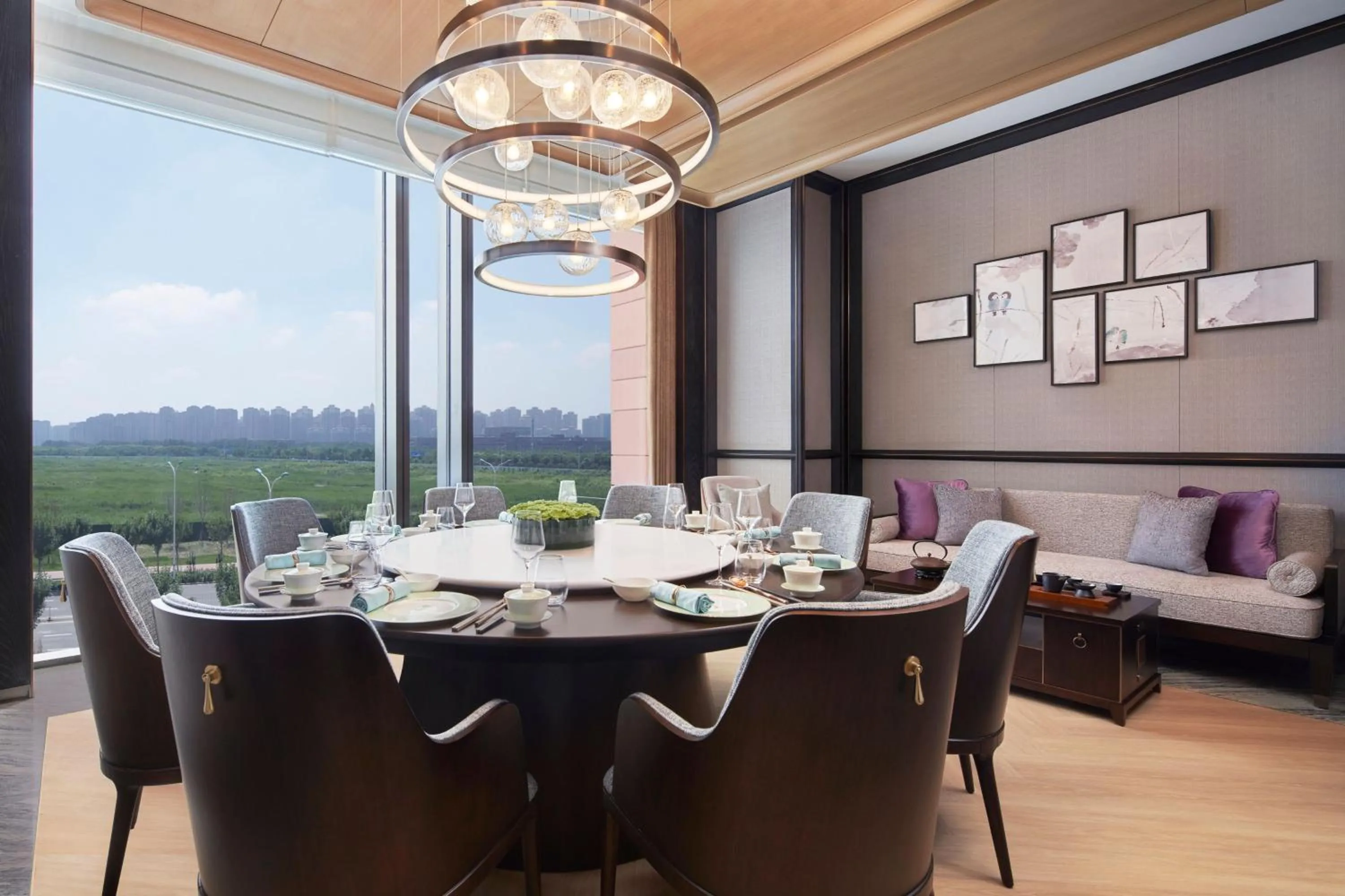 Restaurant/places to eat in Tianjin Marriott Hotel National Convention and Exhibition Center