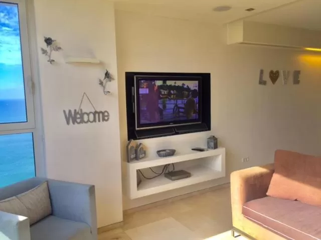 Living room in Raphael Apartments