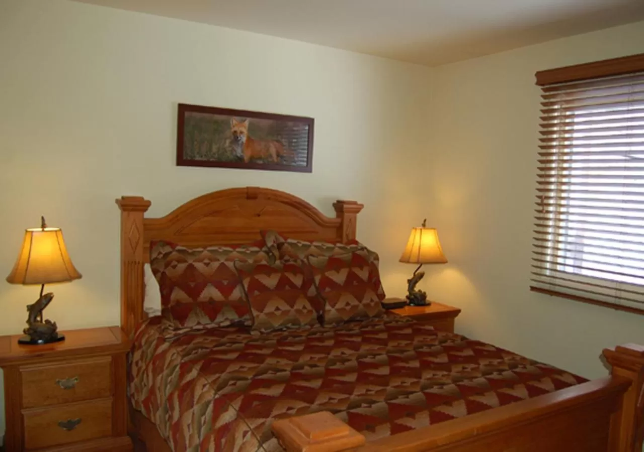 Bed in Wildwood Inn