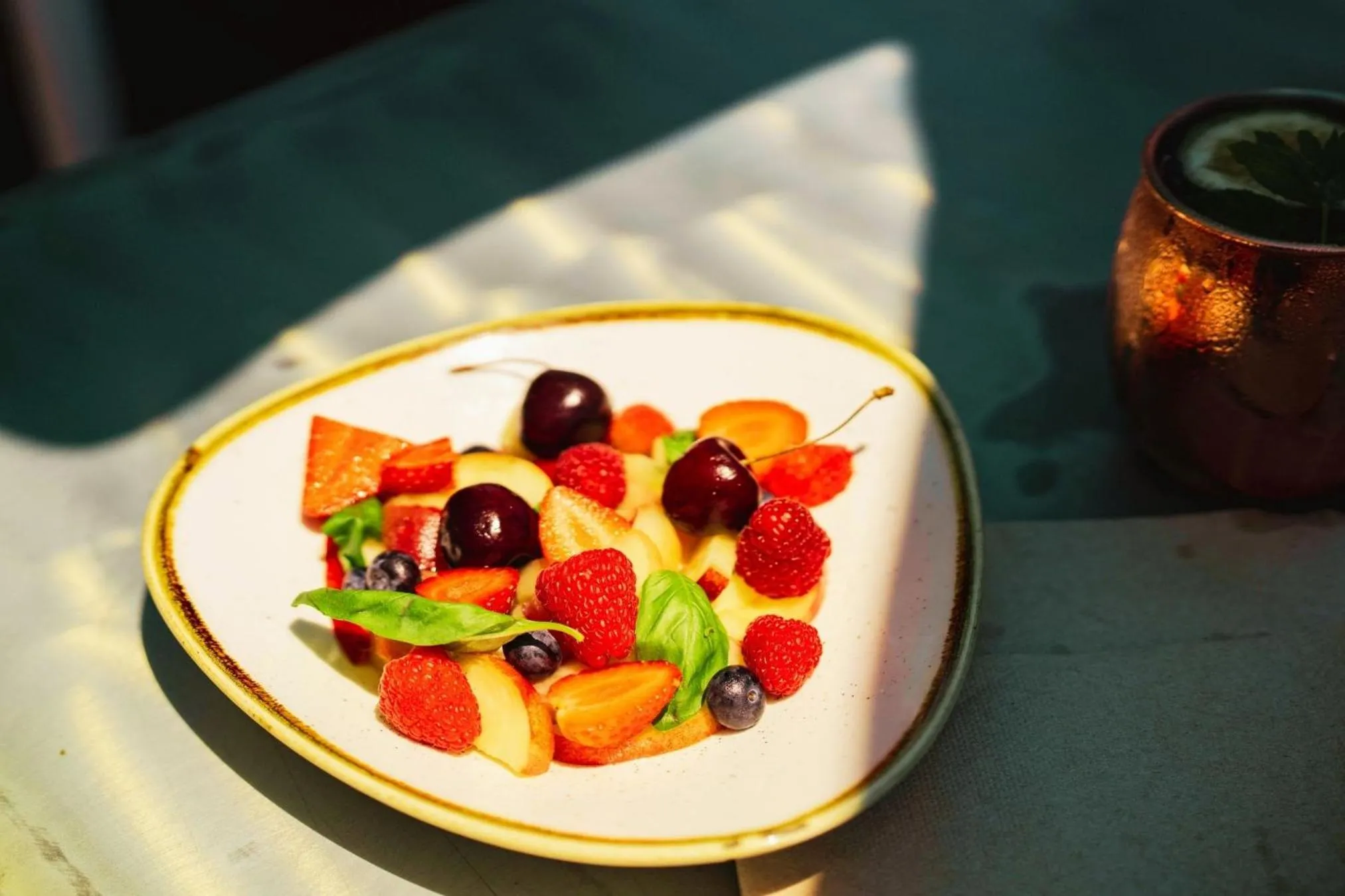 Restaurant/places to eat in Sporting House Hôtel