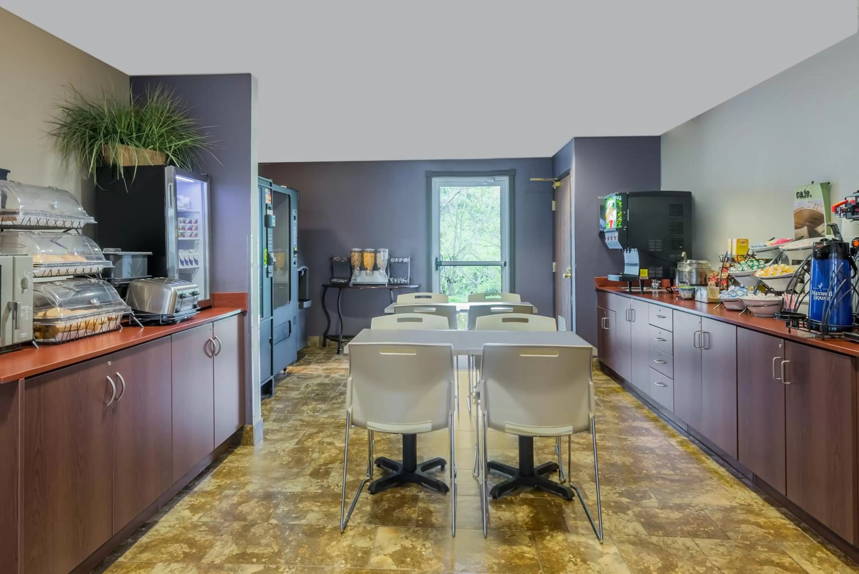 Restaurant/places to eat in Sonesta Essential Morgantown