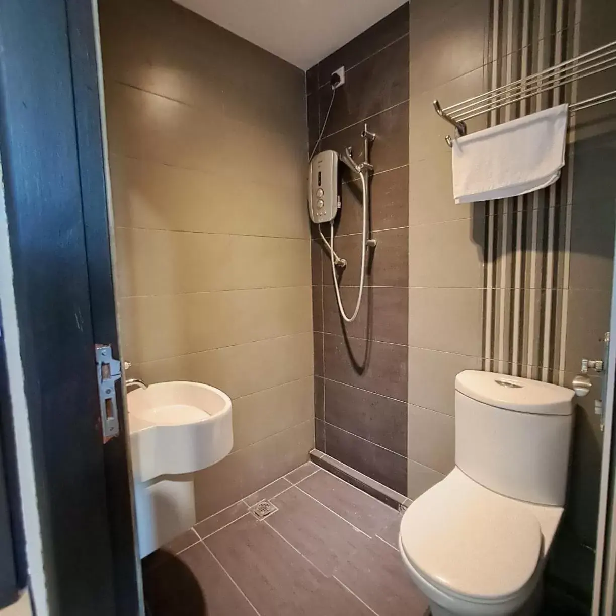 Bathroom in C Hotel