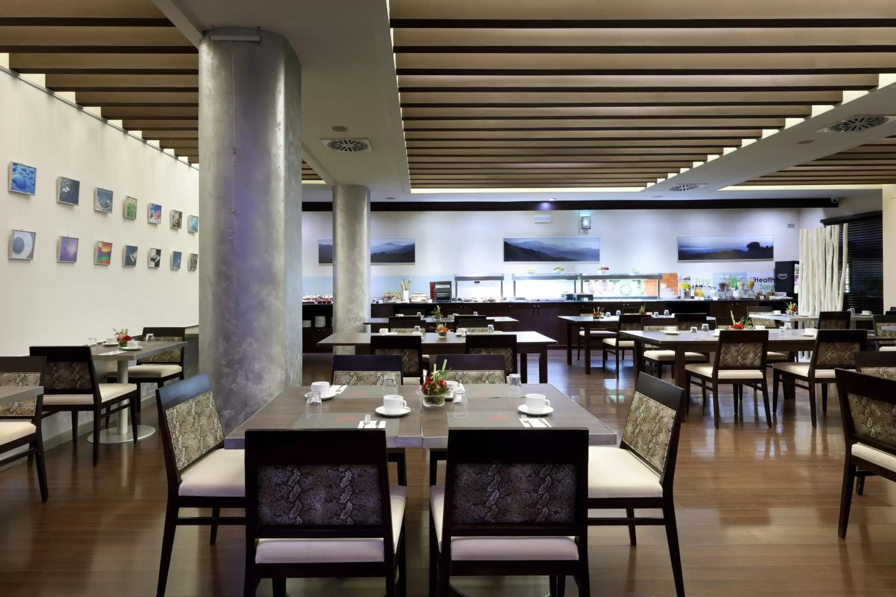 Restaurant/Places to Eat in Eurostars Centrum Alicante