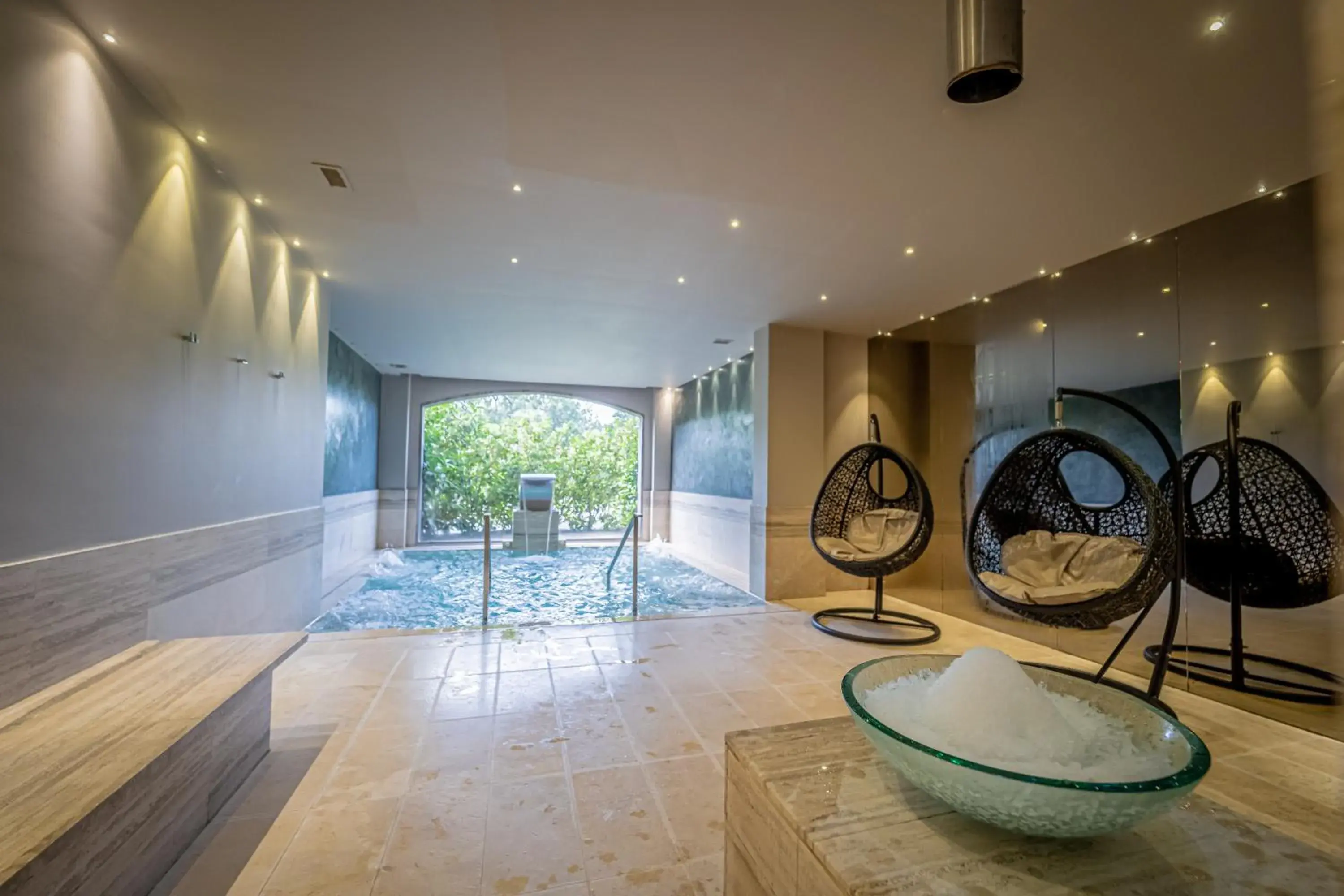 Spa and wellness centre/facilities, Swimming Pool in Villa Neri Resort & Spa