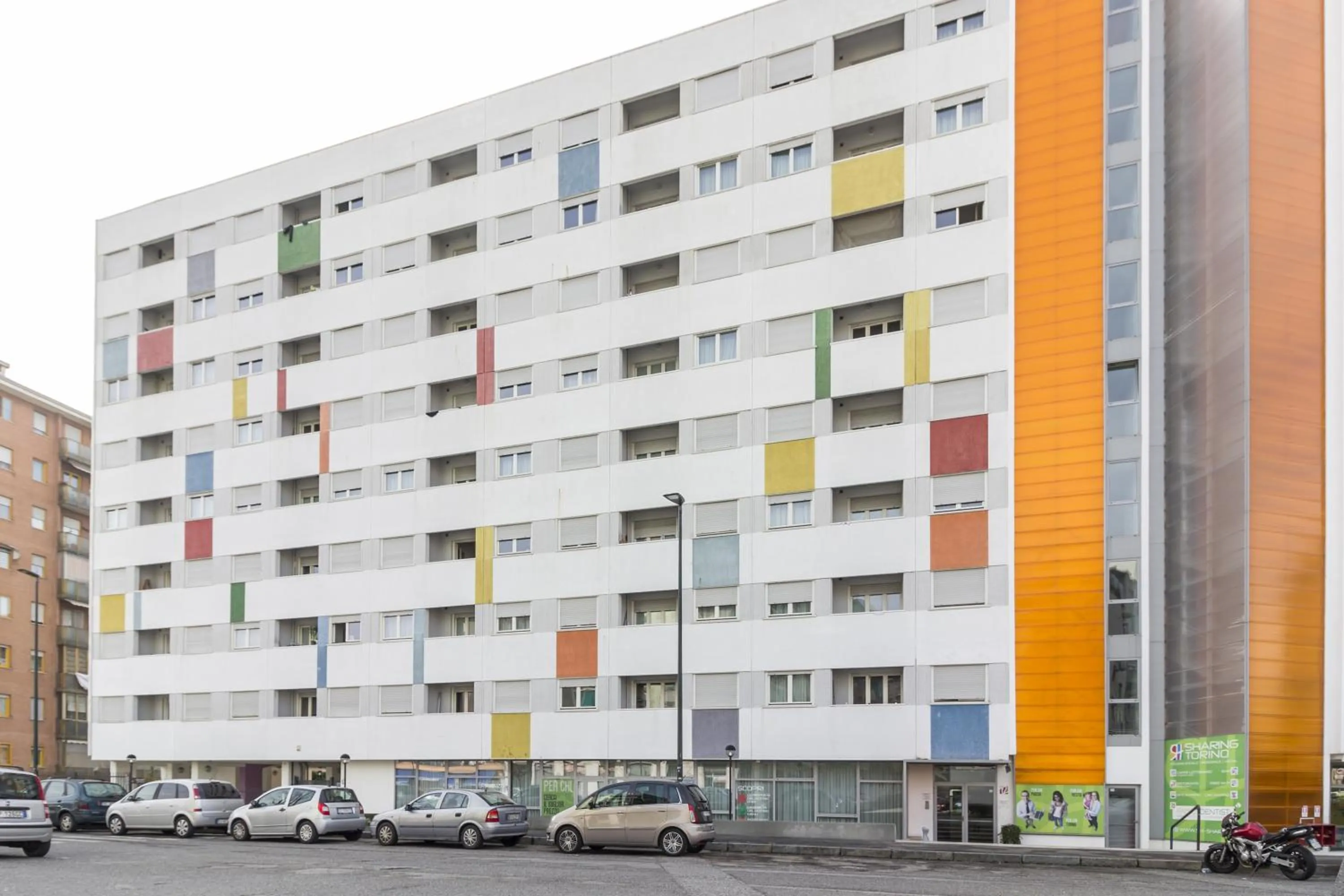 Property building in Hotel Sharing