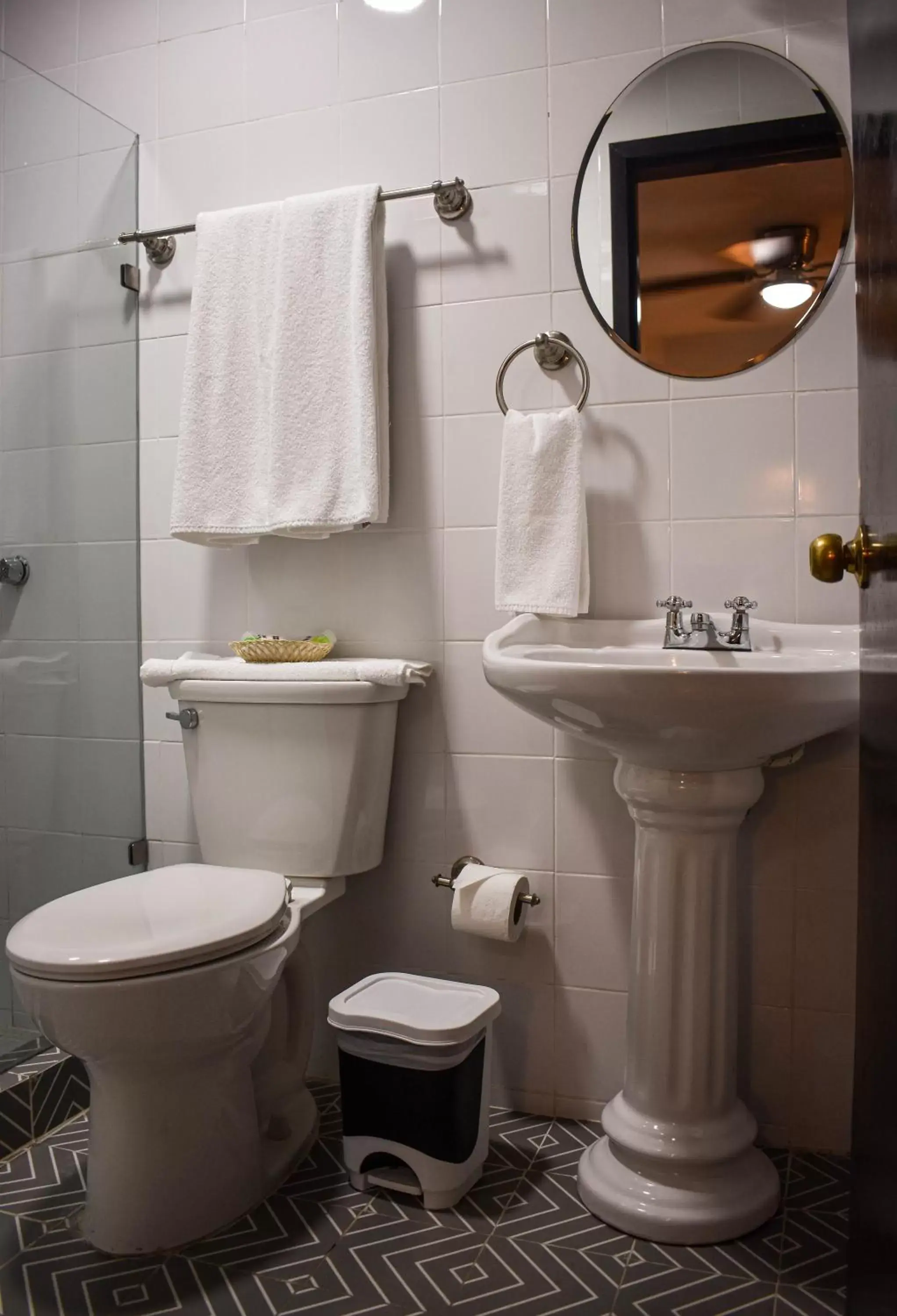 Bathroom in Hotel Santa Ana