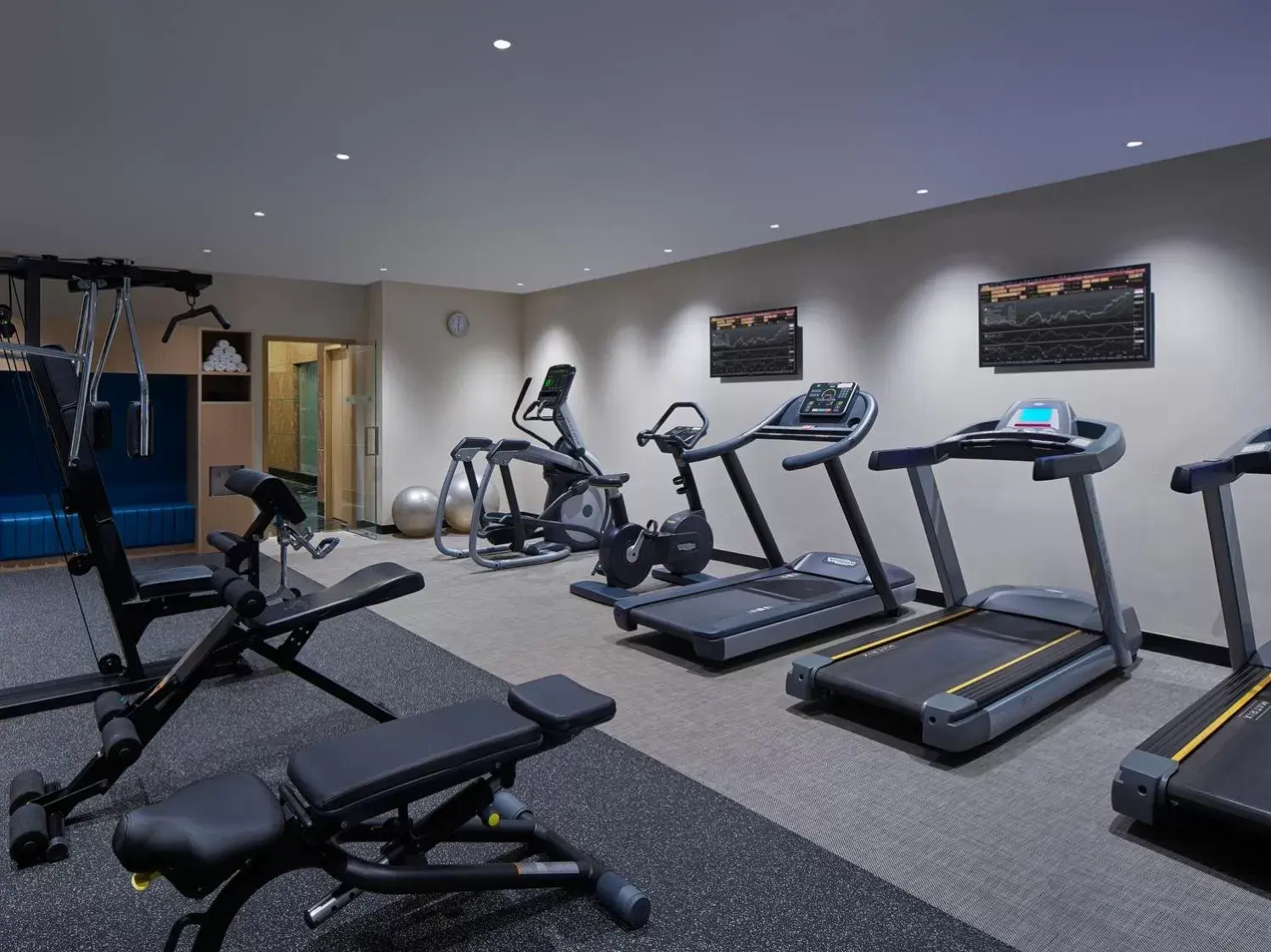 Fitness centre/facilities, Fitness Center/Facilities in Two MacDonnell Road