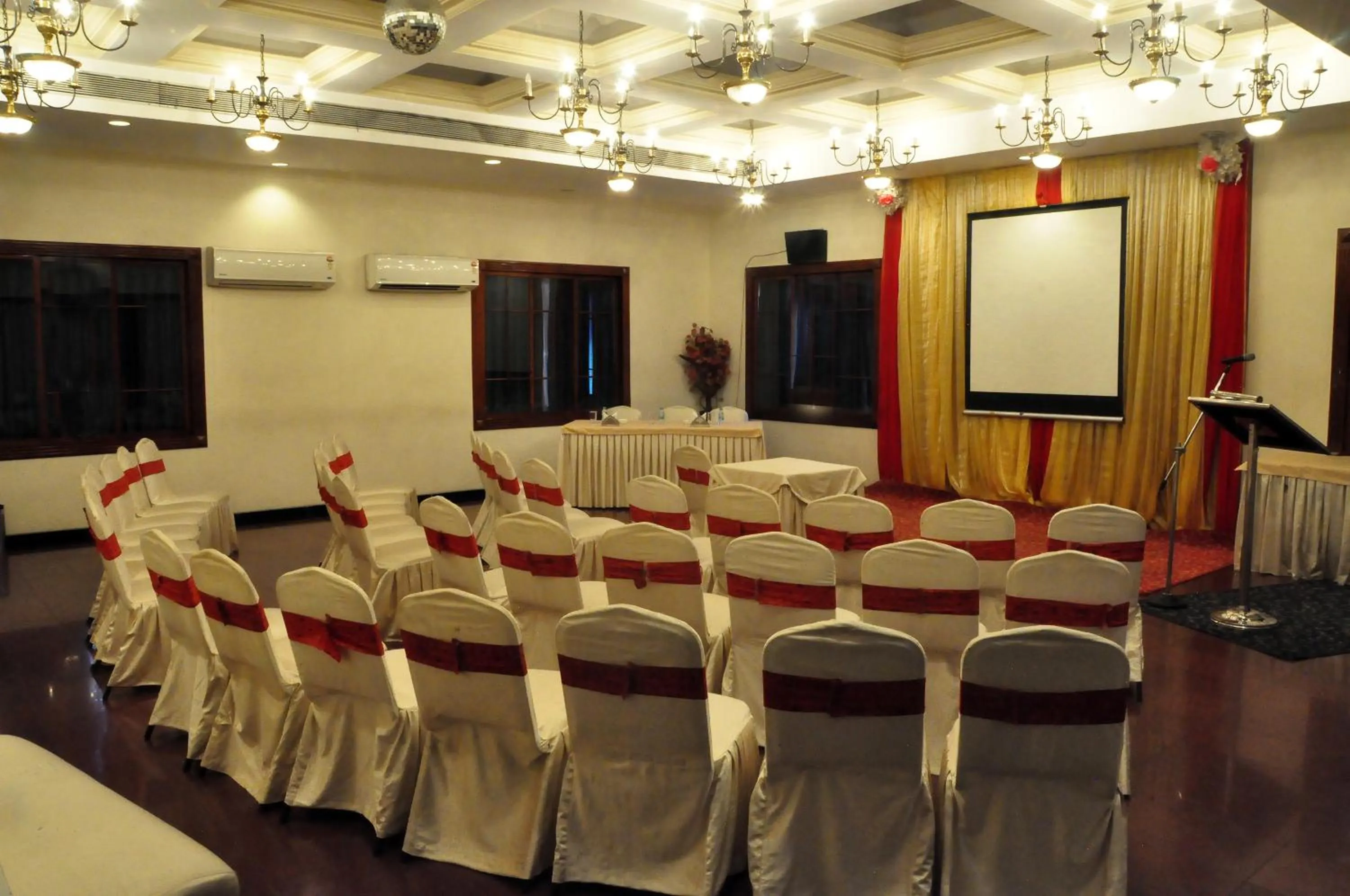 Banquet/Function facilities in Abbott Hotel