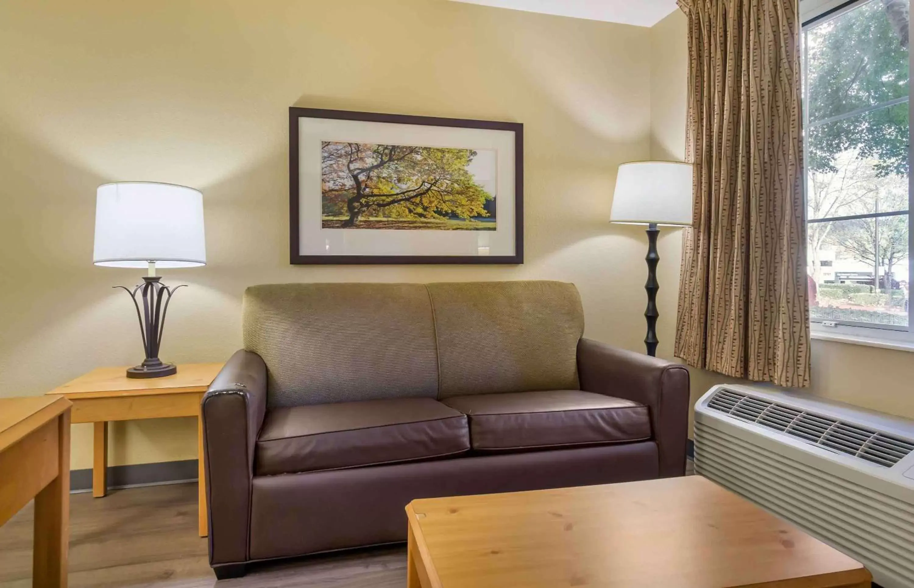 Bedroom, Seating Area in Extended Stay America Suites - Seattle - Bothell - Canyon Park