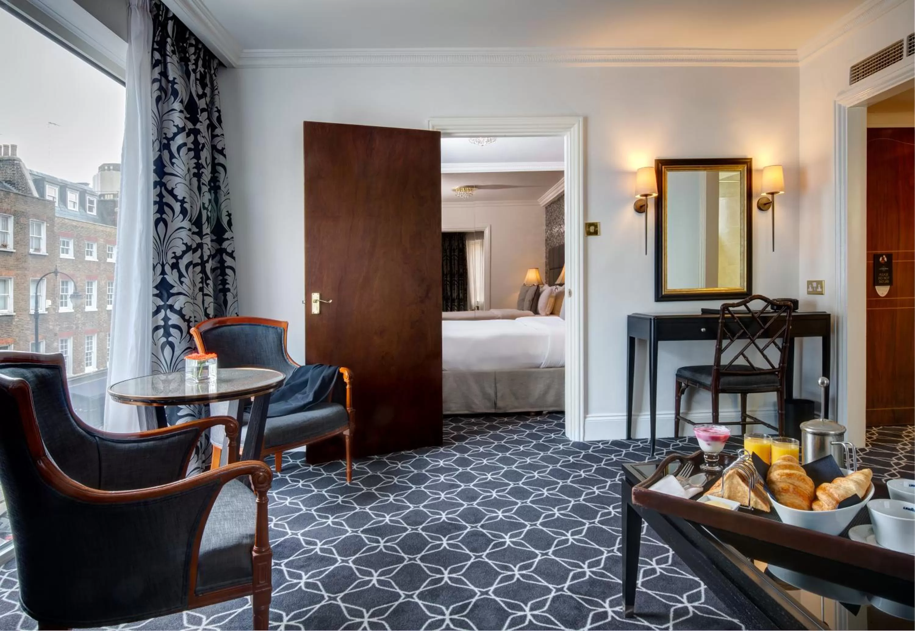 Living room, Bed in The Rathbone Hotel, Fitzrovia