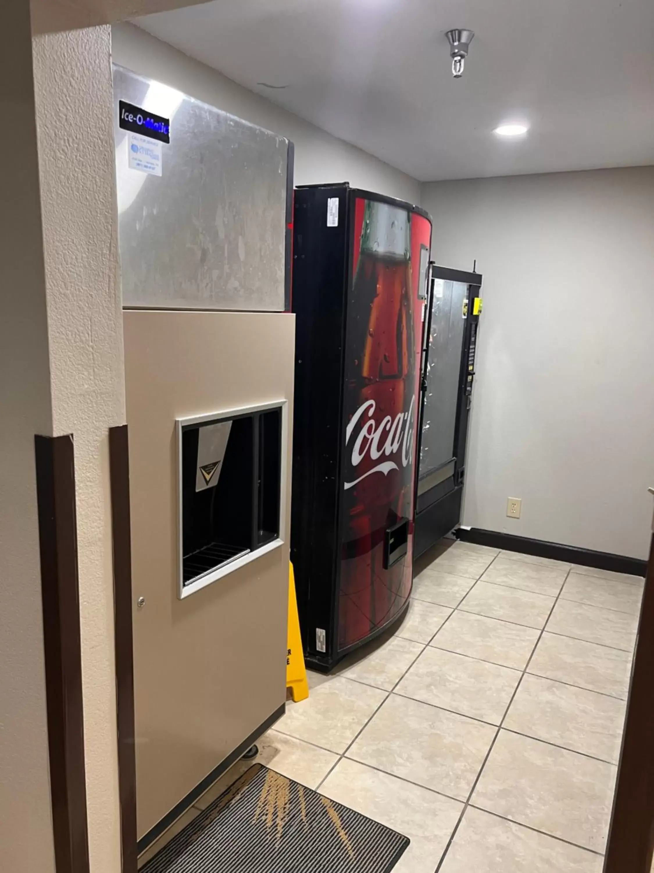 vending machine in Days Inn by Wyndham Tunica Resorts