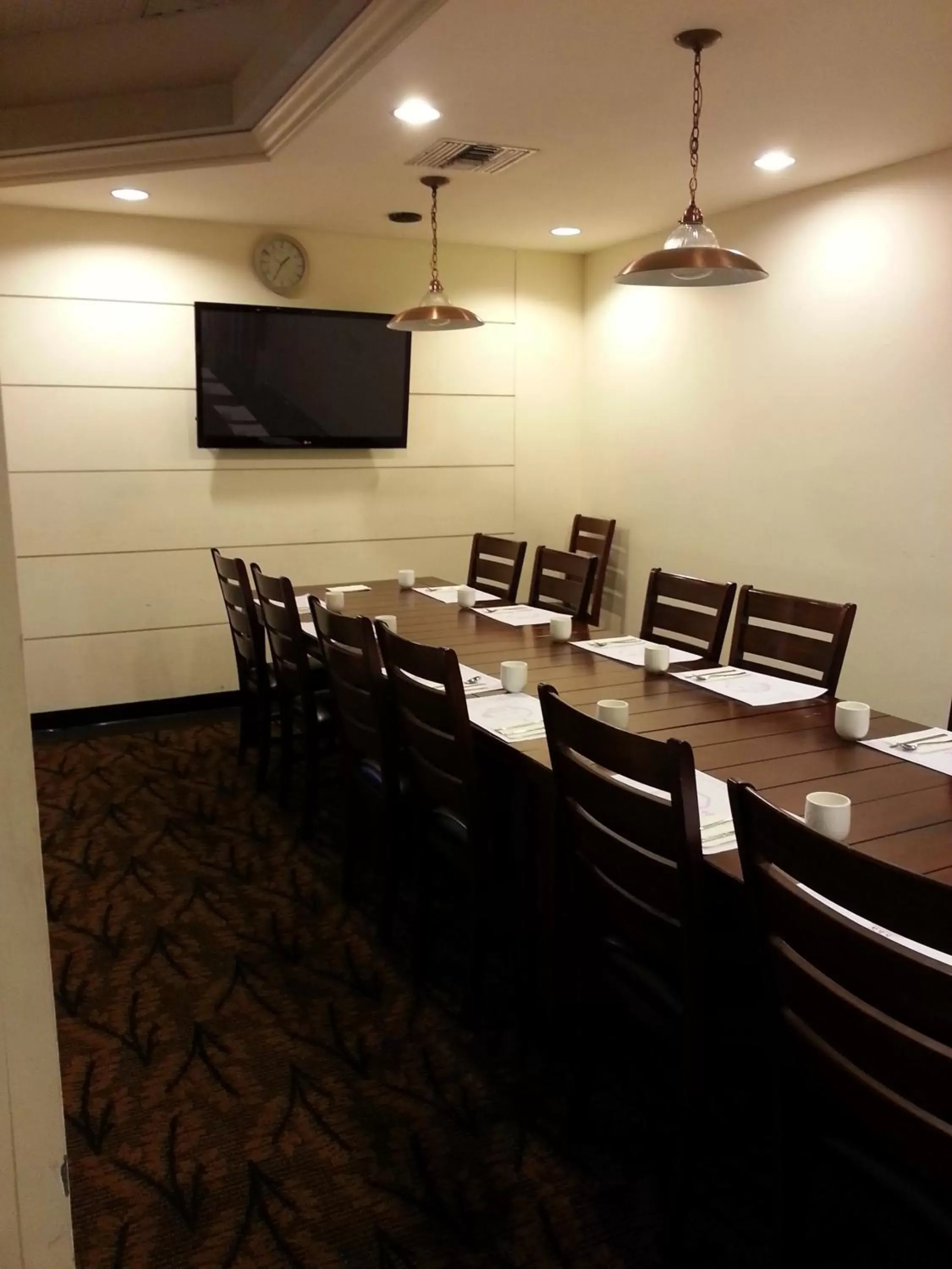 Business facilities in Hotel Koxie
