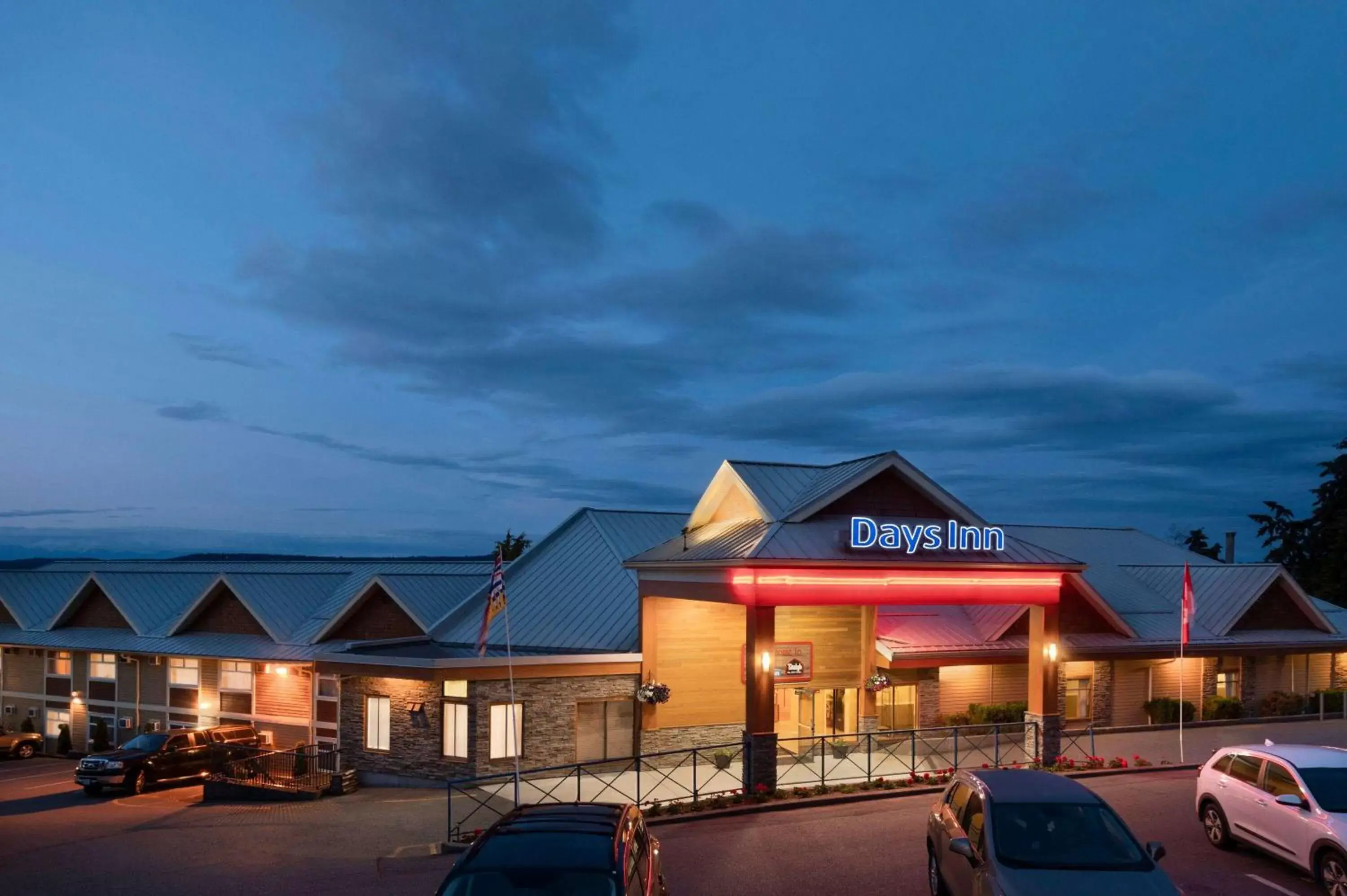 Property Building in Days Inn by Wyndham Nanaimo
