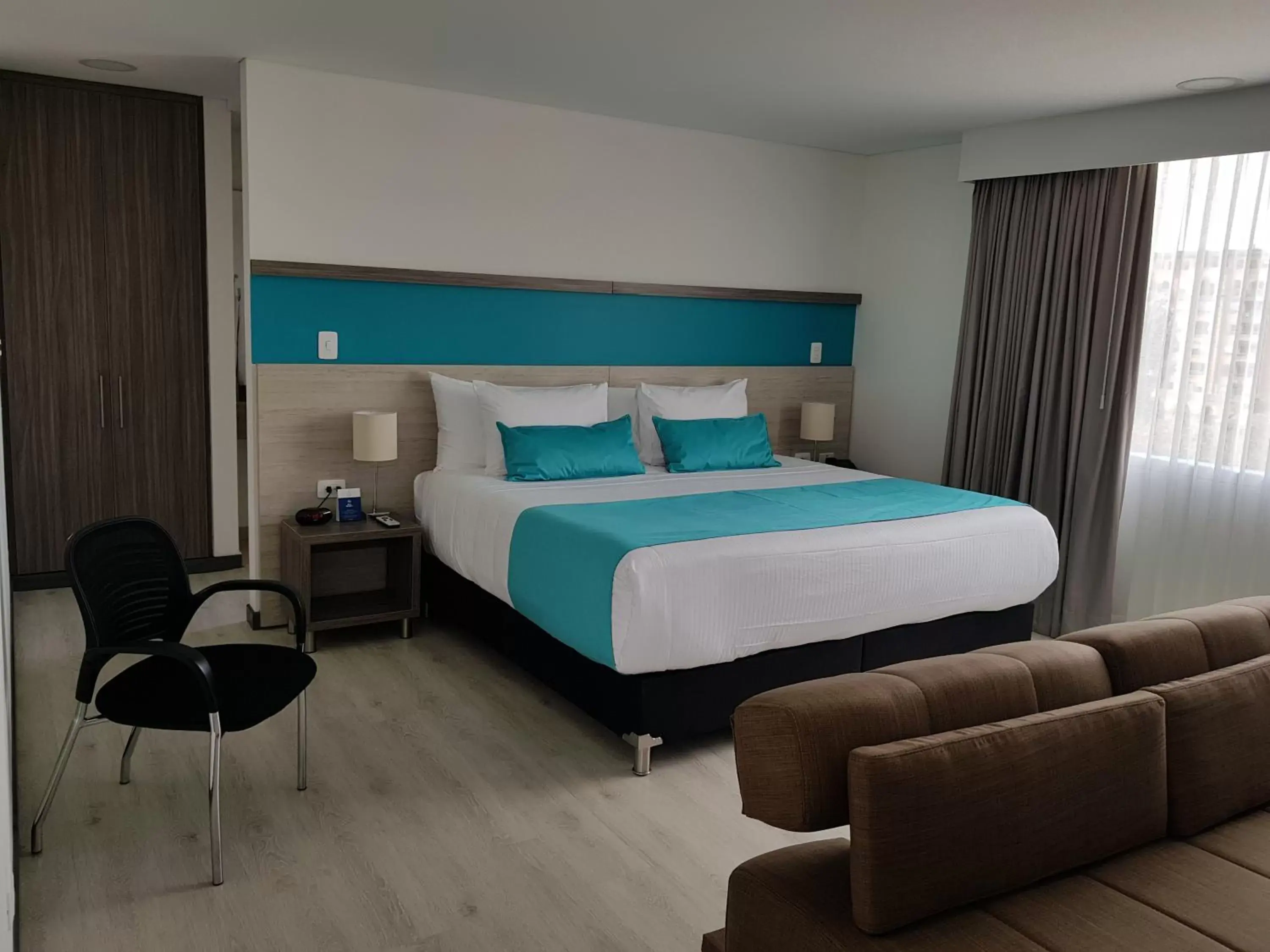 Bedroom, Bed in Best Western Duitama Nivari Hotel