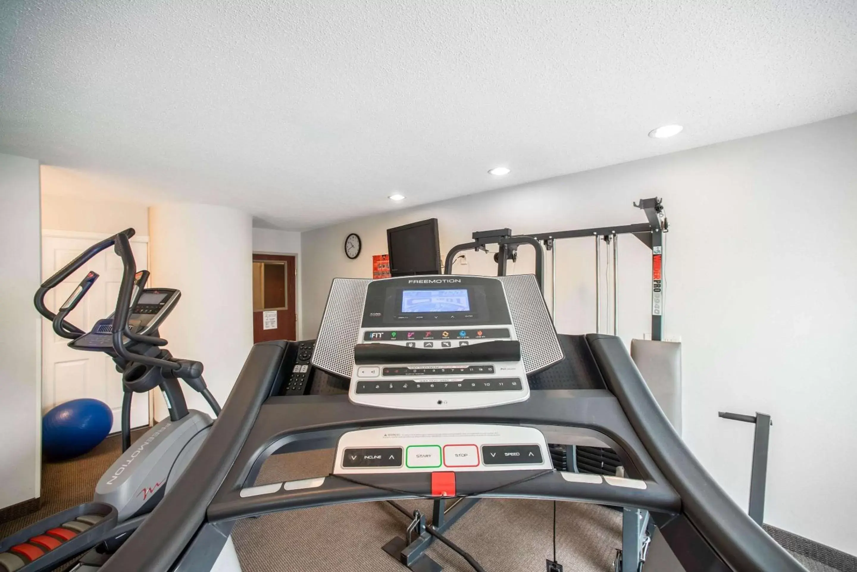 Activities, Fitness Center/Facilities in Sleep Inn Decatur I-72