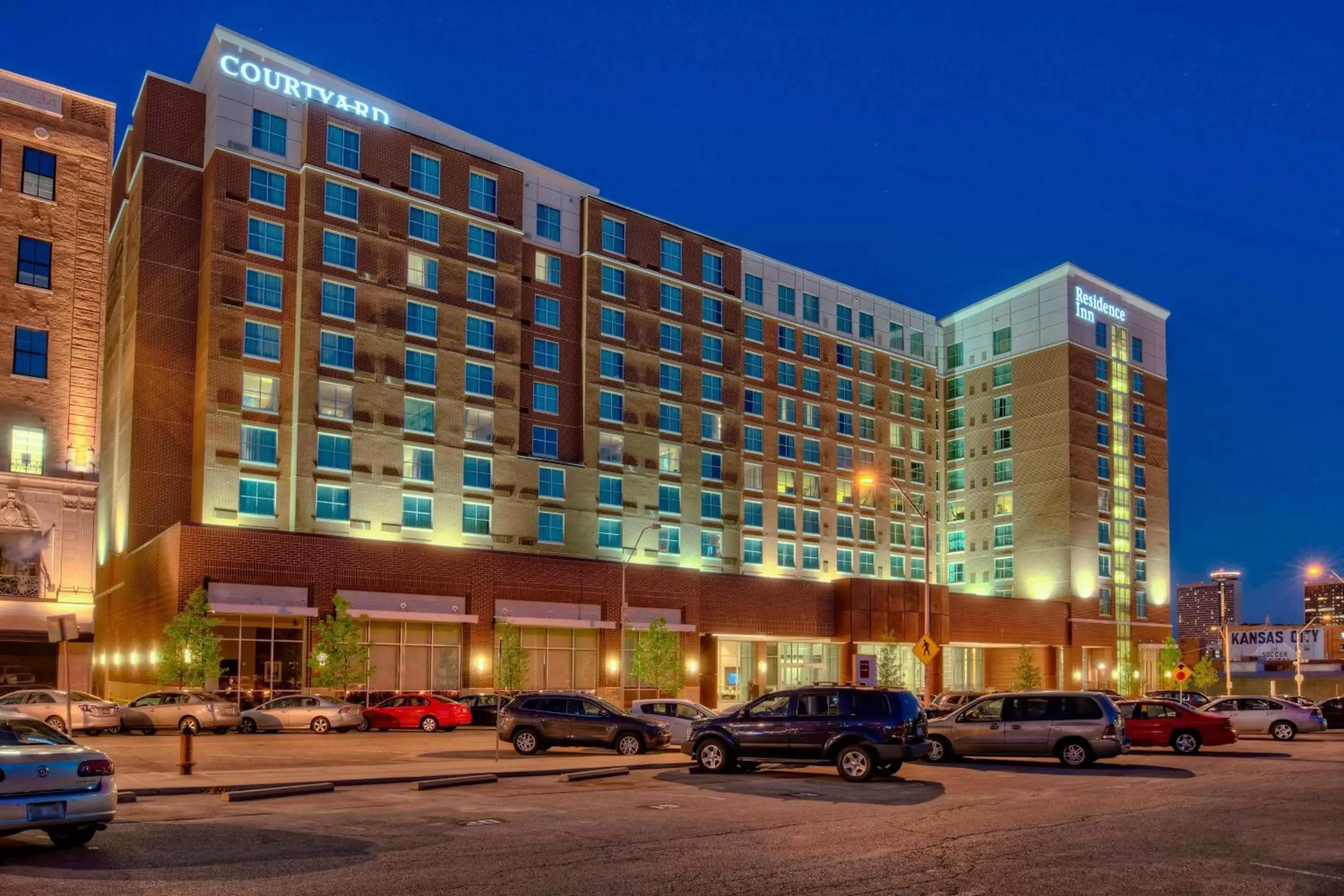 Property Building in Courtyard by Marriott Kansas City Downtown/Convention Center