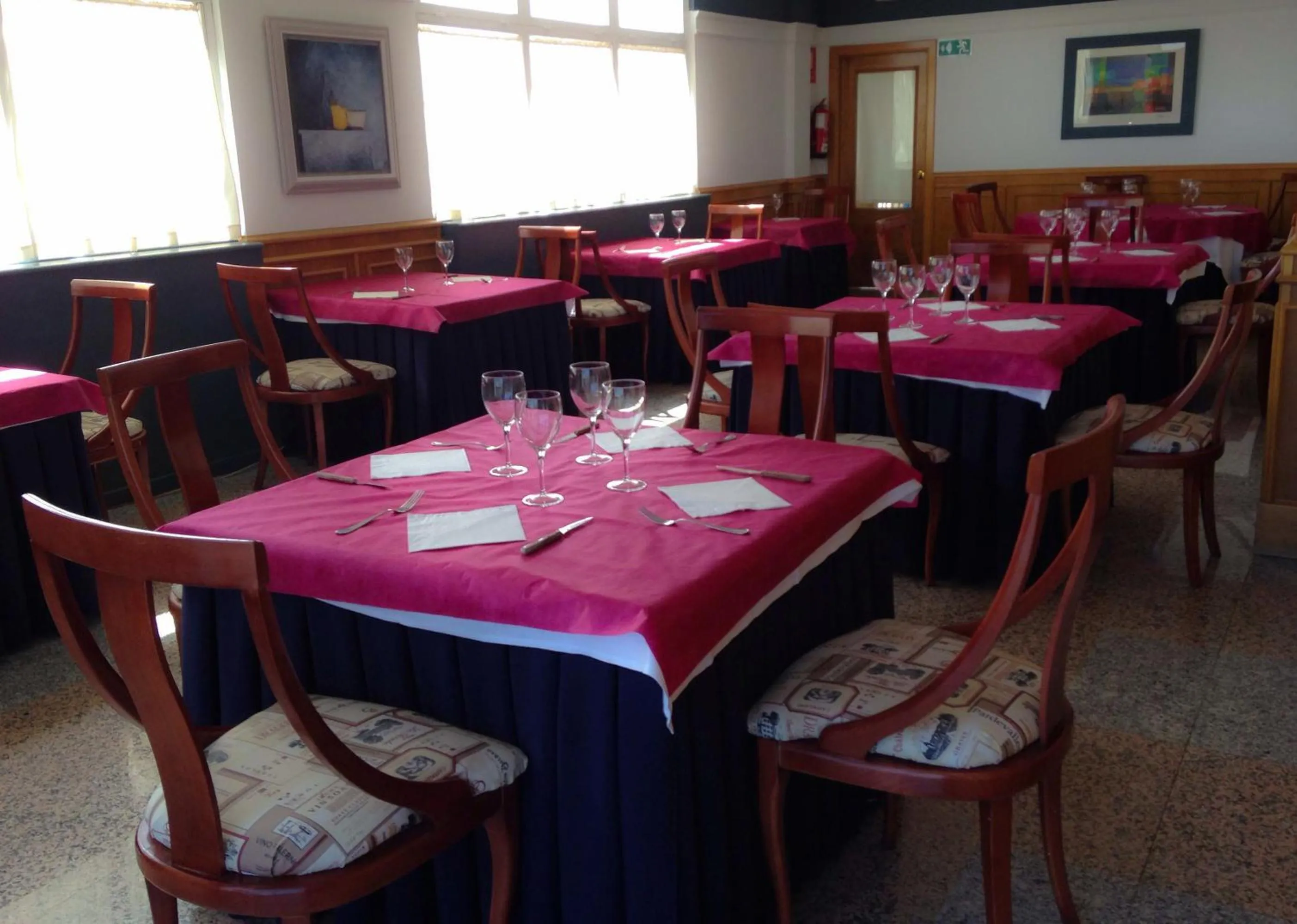 Restaurant/places to eat in Hotel Azuqueca