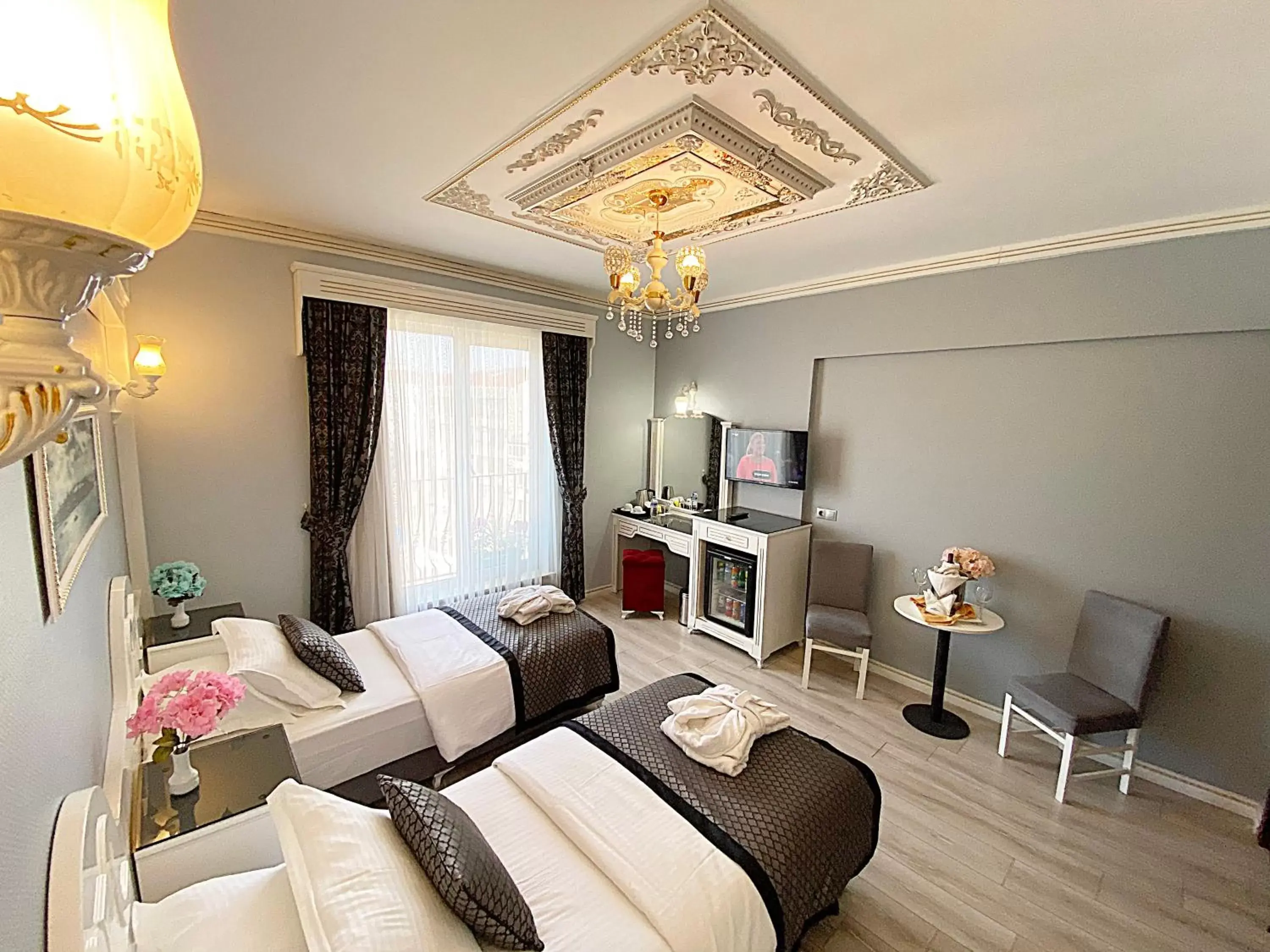 Bed in Gülhanepark Hotel & Spa Bed in Gülhanepark Hotel & Spa