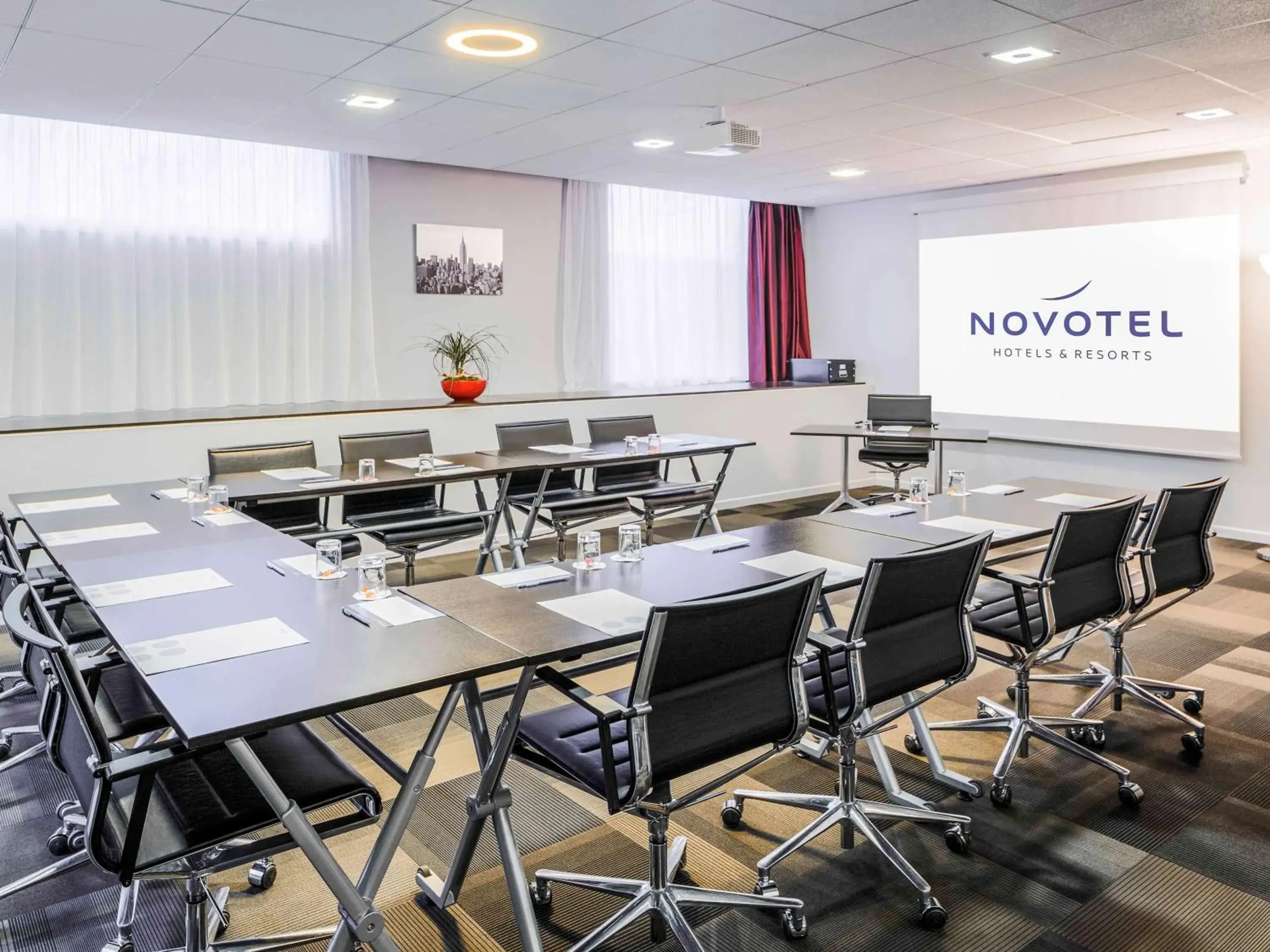 Property building in Novotel SPA Rennes Centre Gare