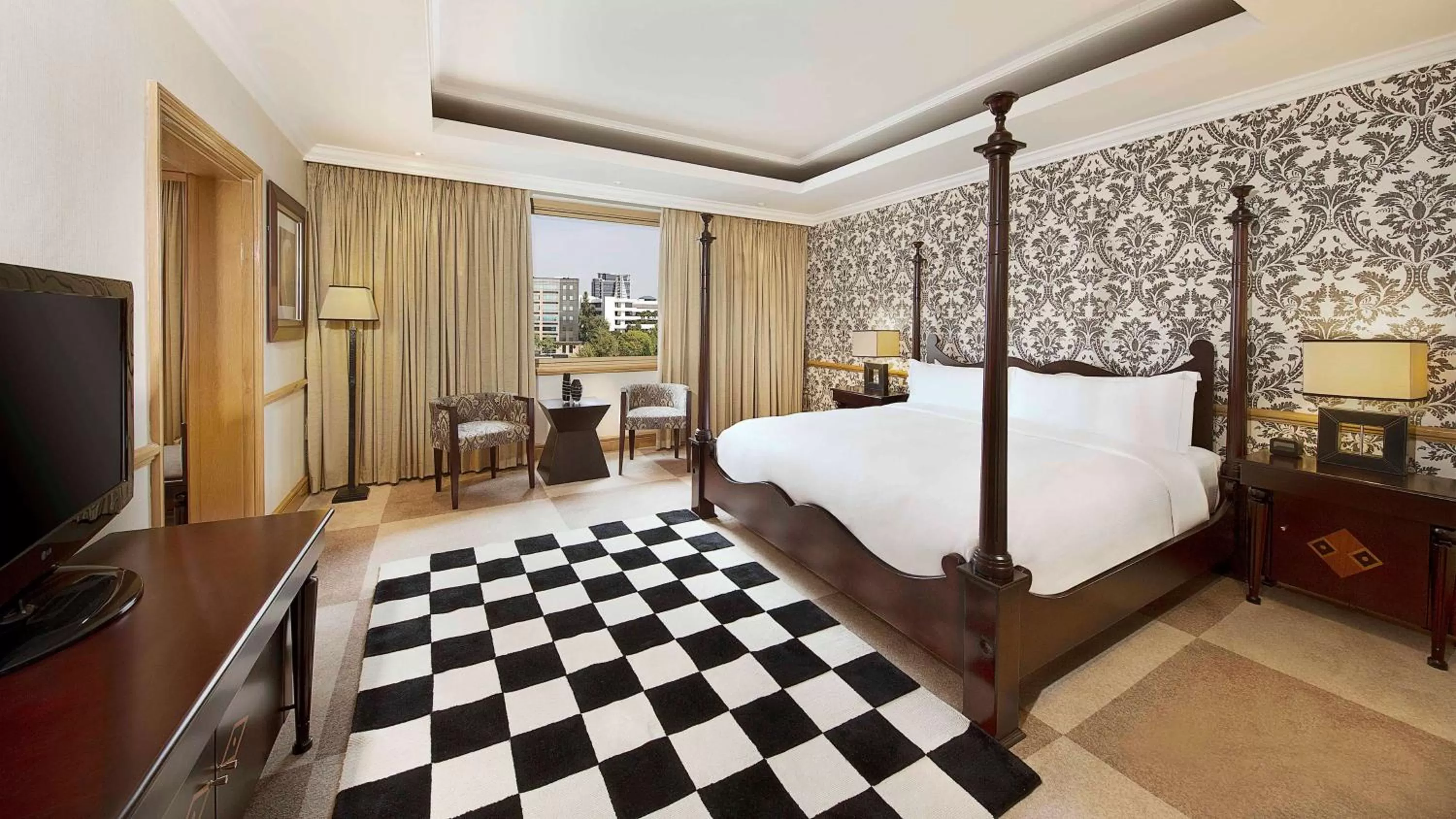 Bed in Hilton Sandton