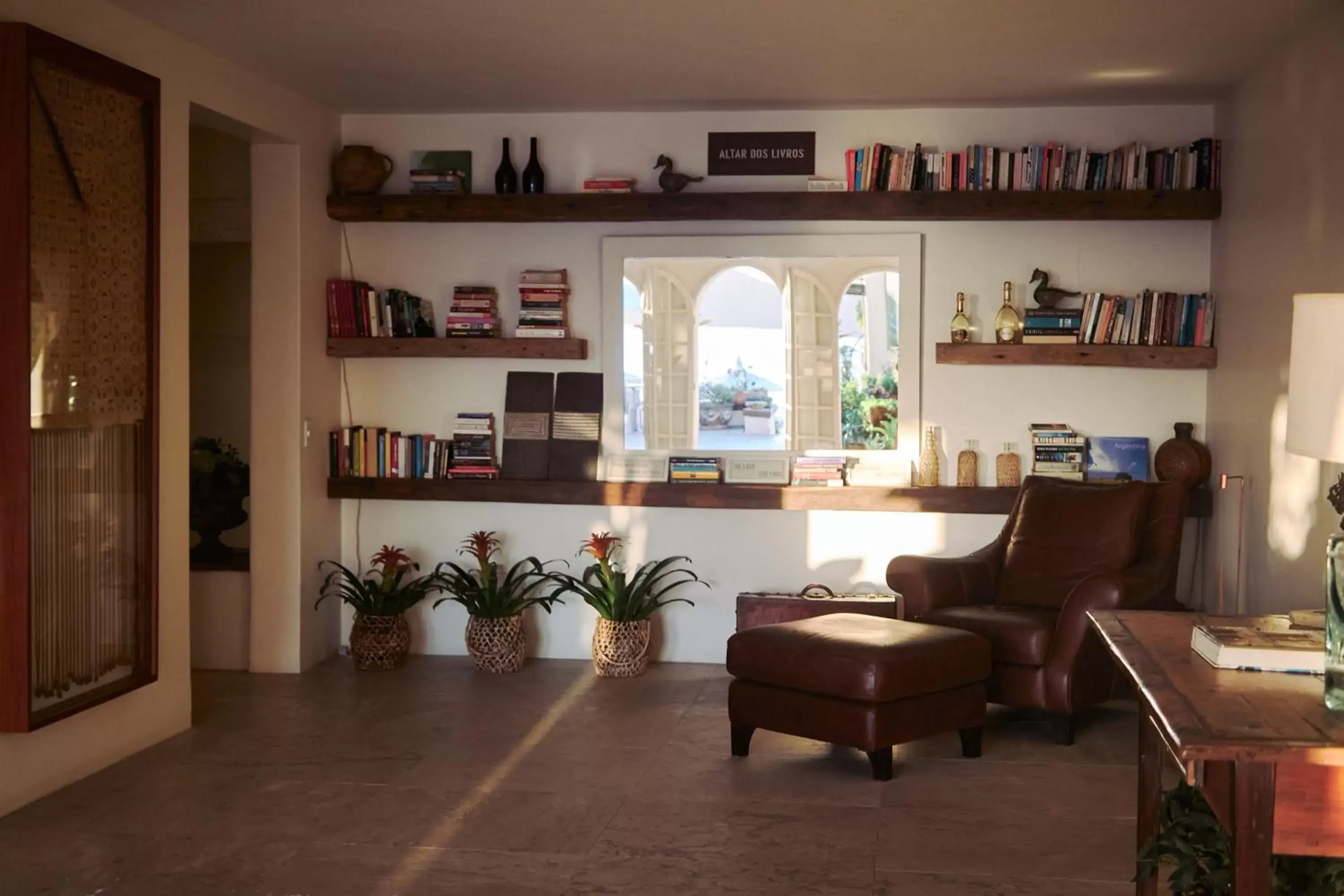 Library in Casas Brancas Boutique Hotel & Spa