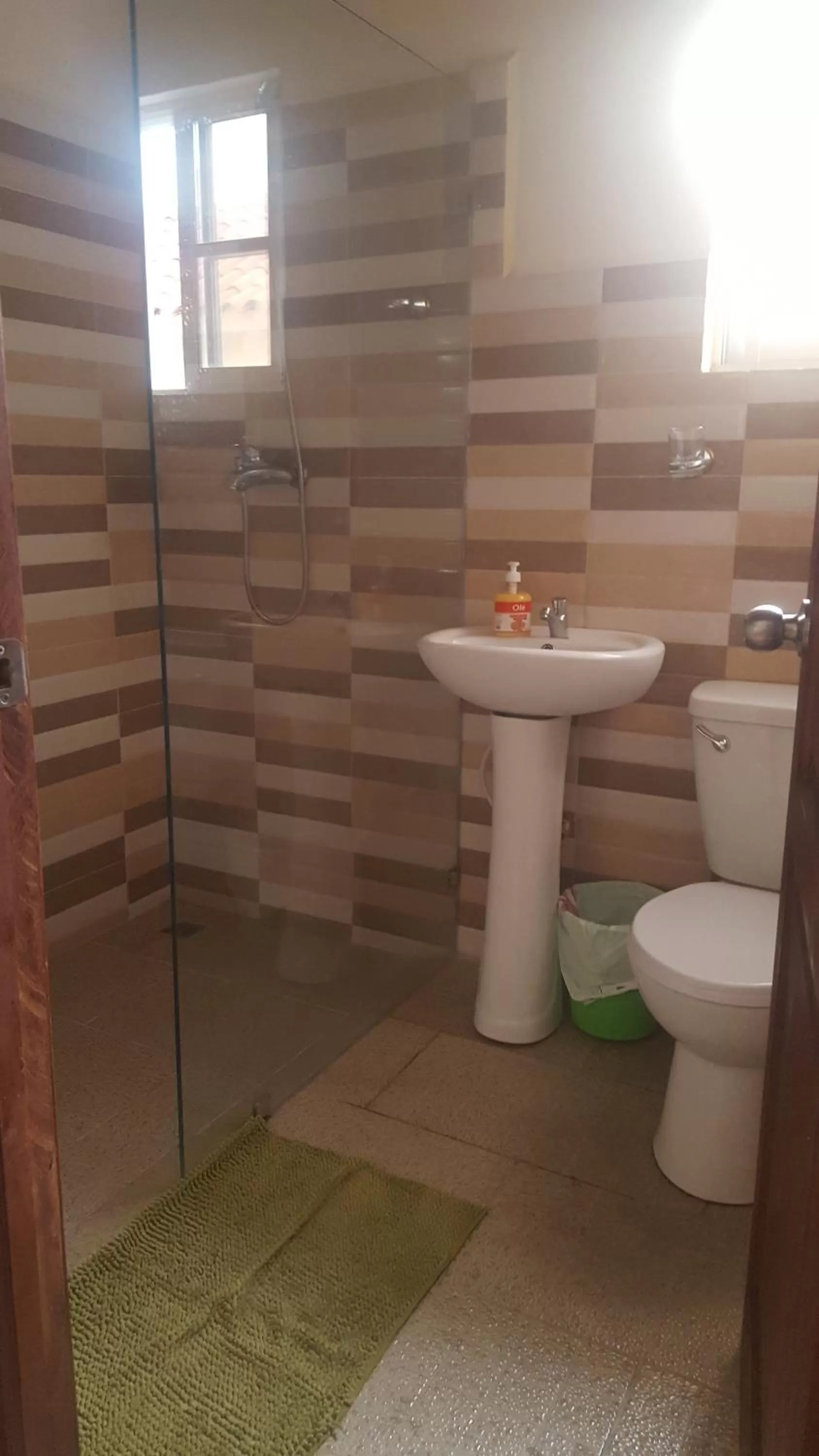 Bathroom in White Sands shared apartments