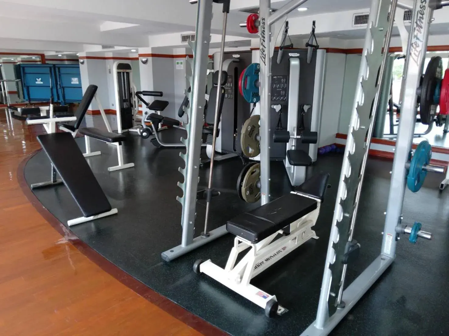 Fitness centre/facilities, Fitness Center/Facilities in Bangkok Palace Hotel
