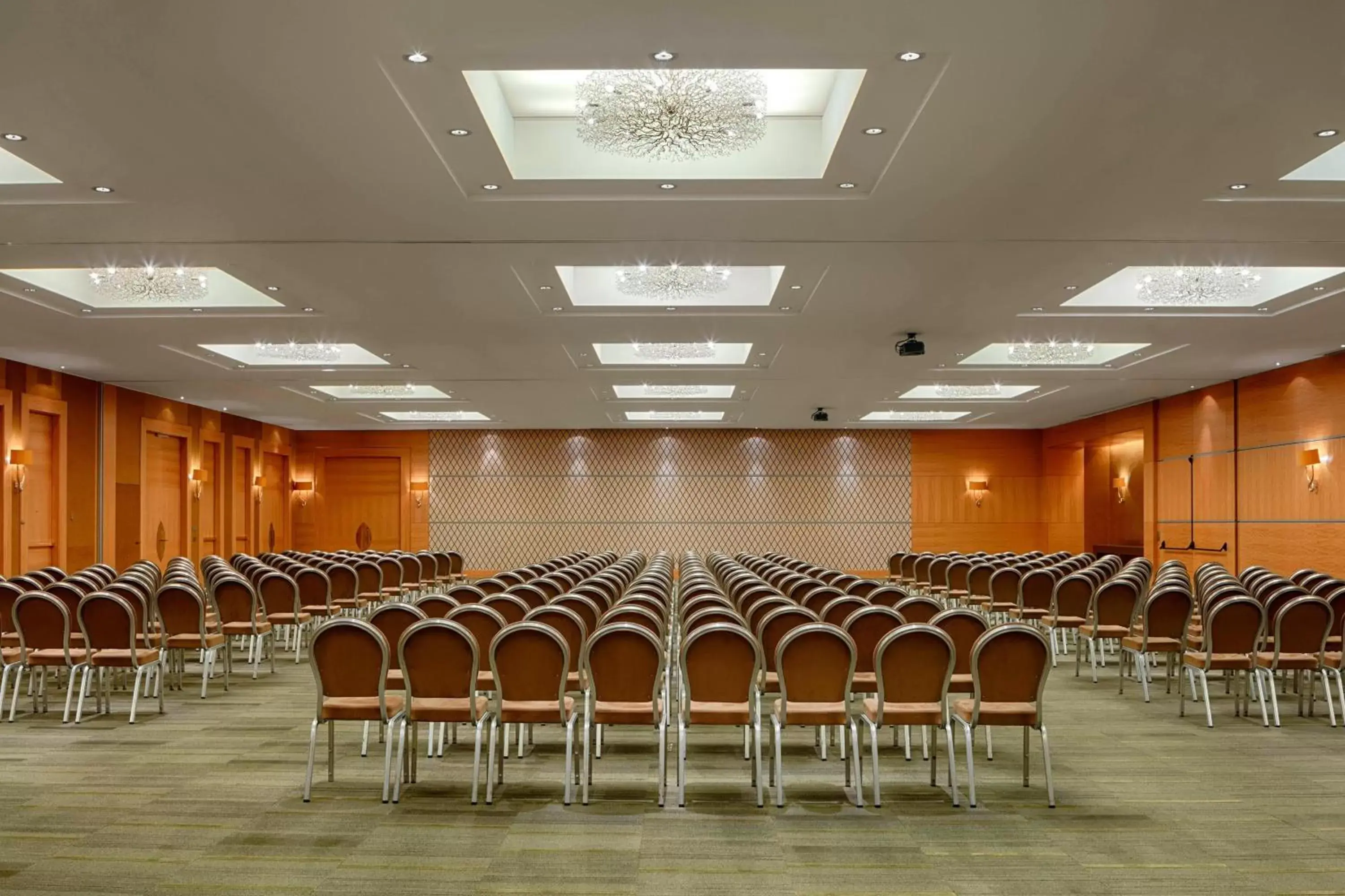 Meeting/conference room in Sheraton Brussels Airport Hotel