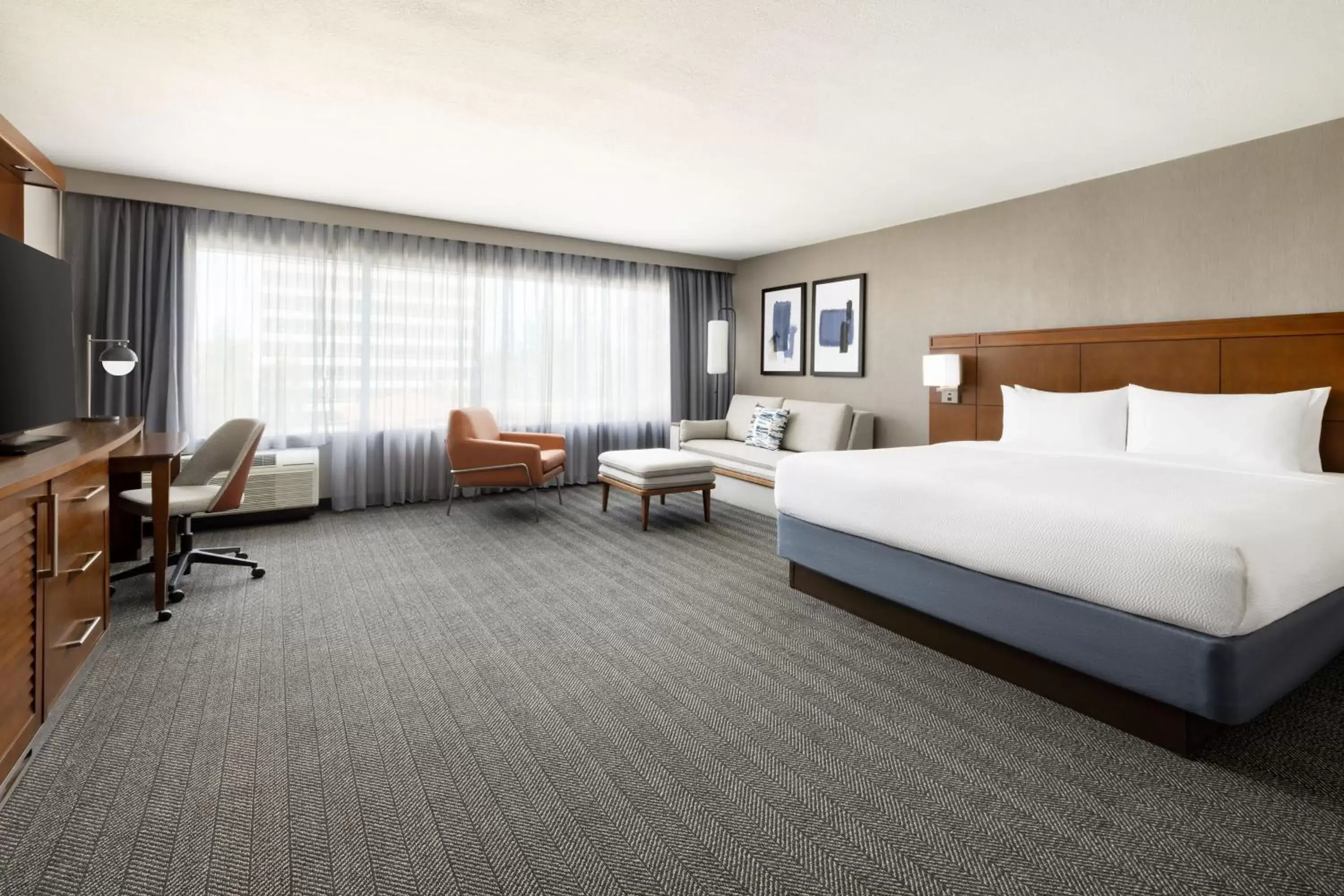 Photo of the whole room in Courtyard by Marriott Los Angeles Woodland Hills
