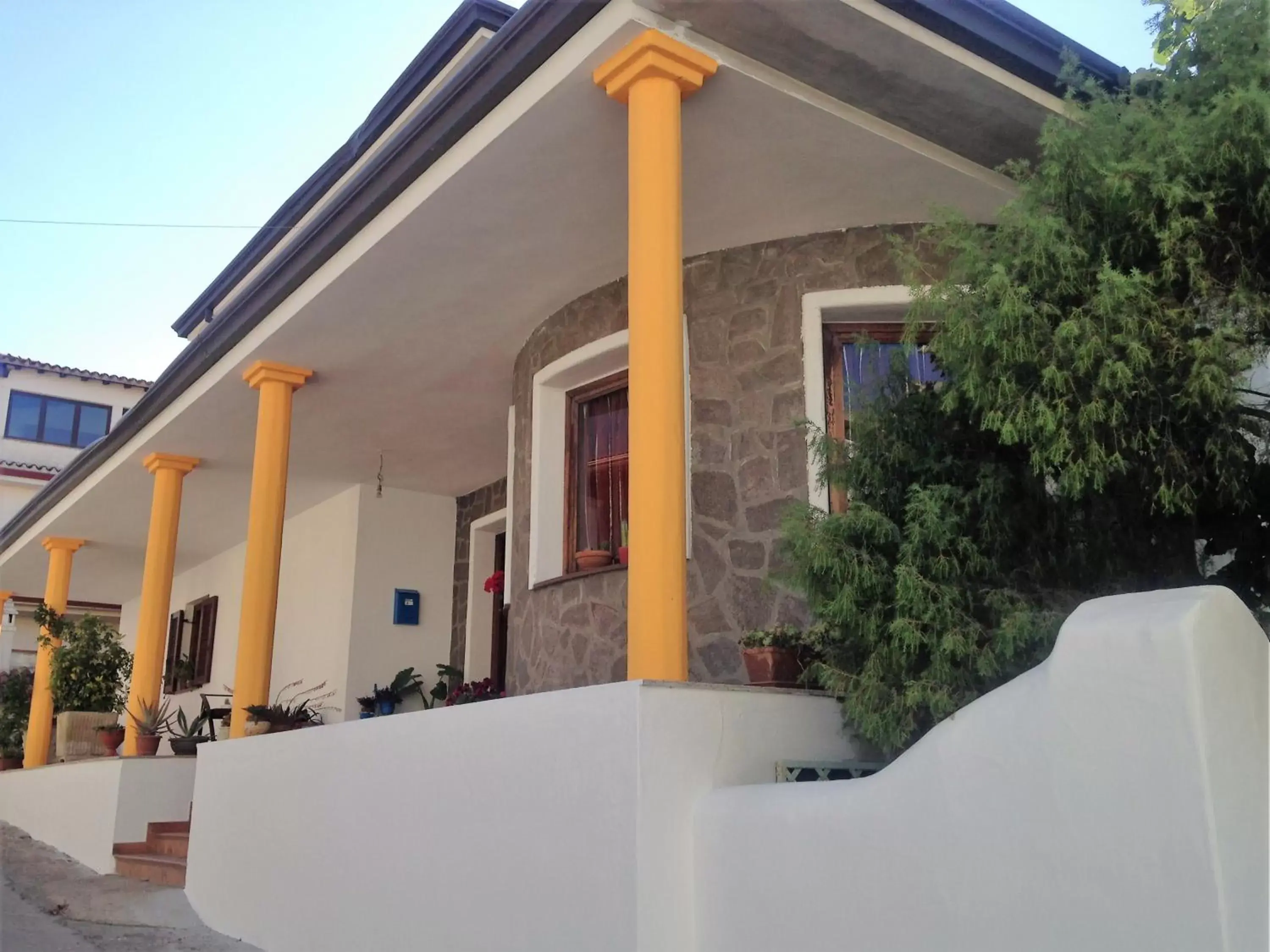 Property Building in Sole e Luna