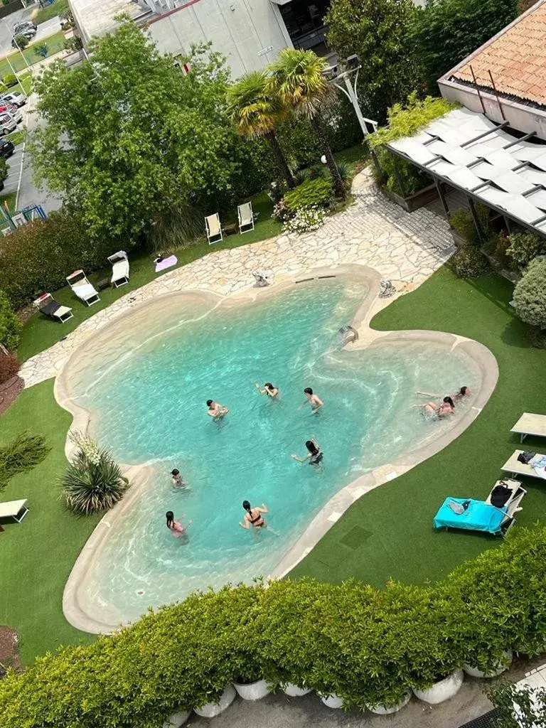 Swimming pool, Pool View in Hotel Posta 77