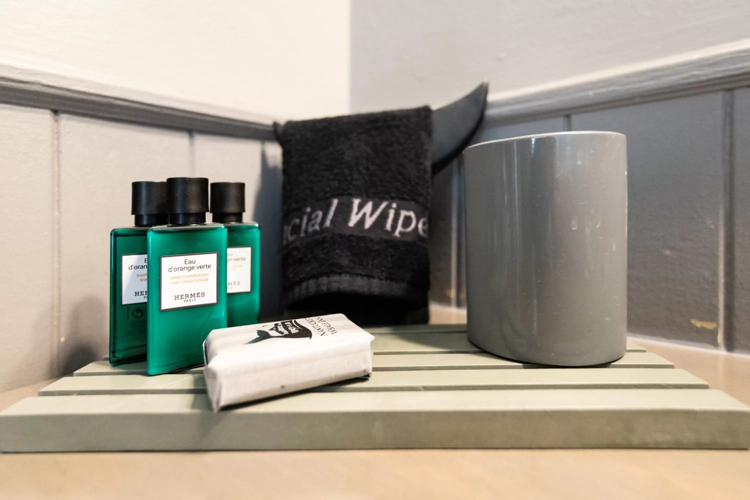 Nantucket Whale Inn, Half Moon Bay