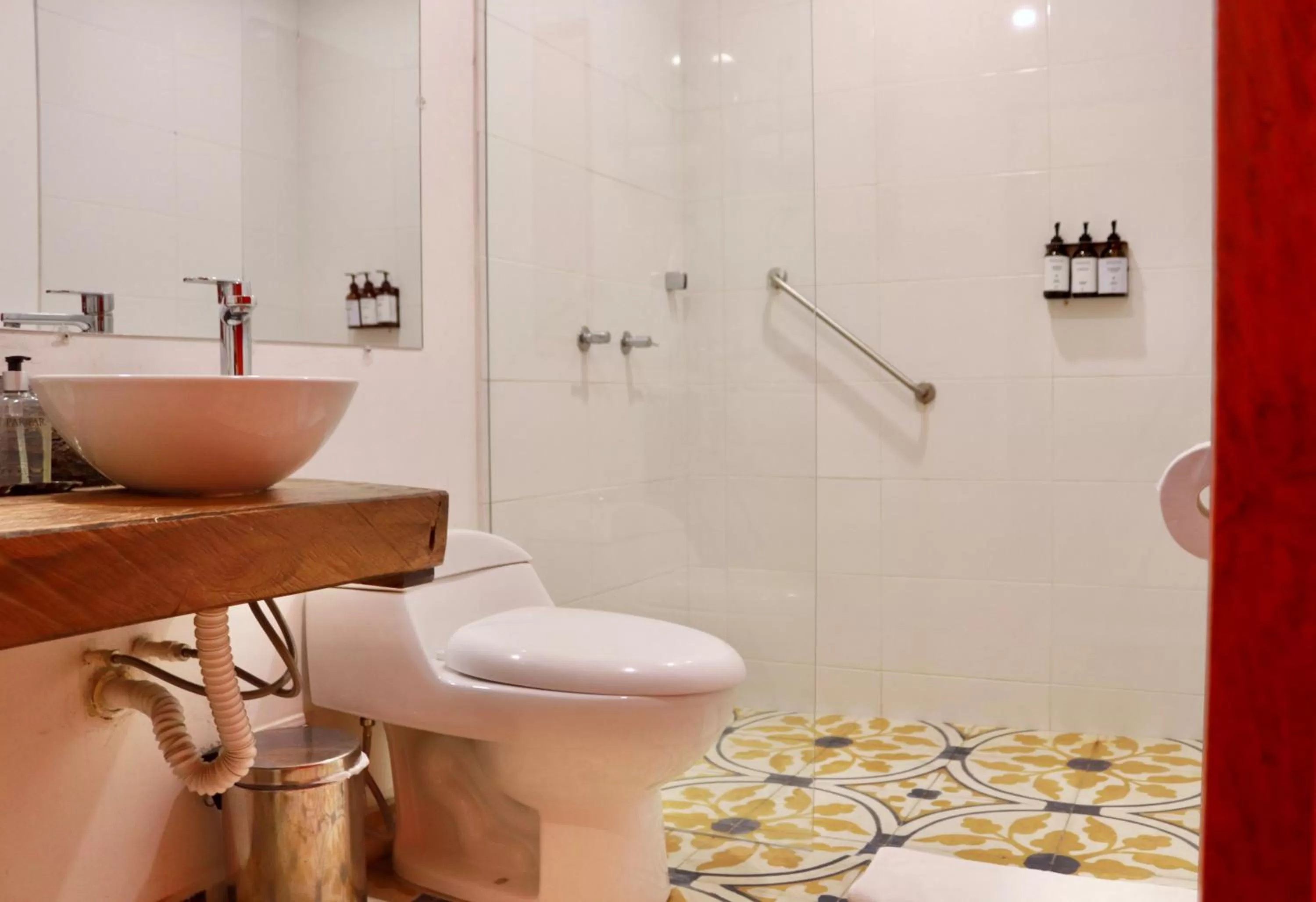 Bathroom in La Cabaña Ecohotel - Valle del Cocora