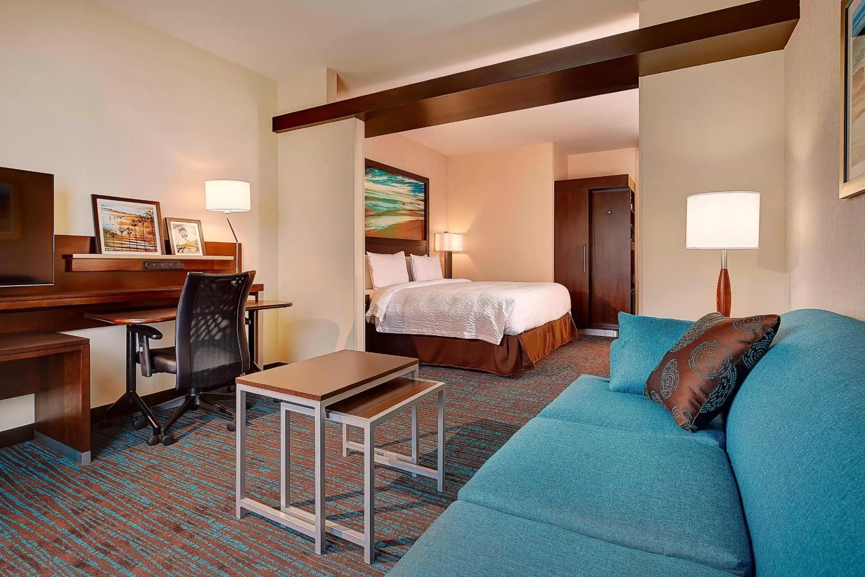 Living room, Seating Area in Fairfield Inn & Suites by Marriott San Diego Carlsbad