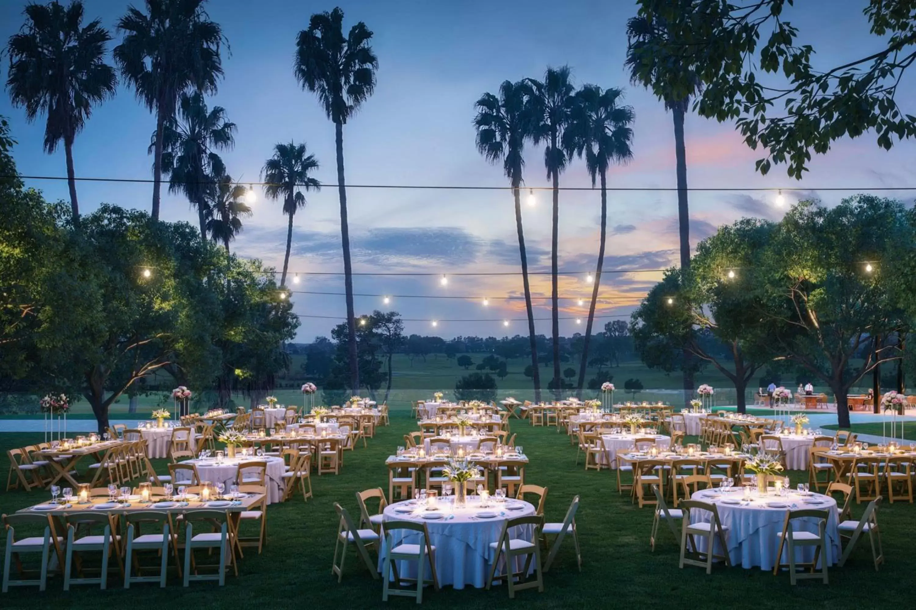 Meeting/conference room, Restaurant/Places to Eat in VEA Newport Beach, a Marriott Resort & Spa