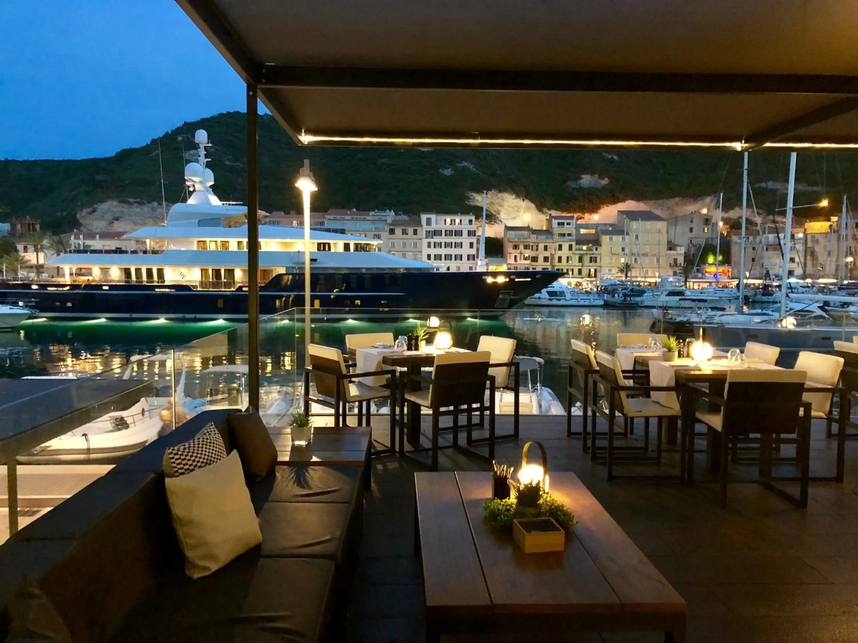 Lounge or bar in Hotel Centre Nautique