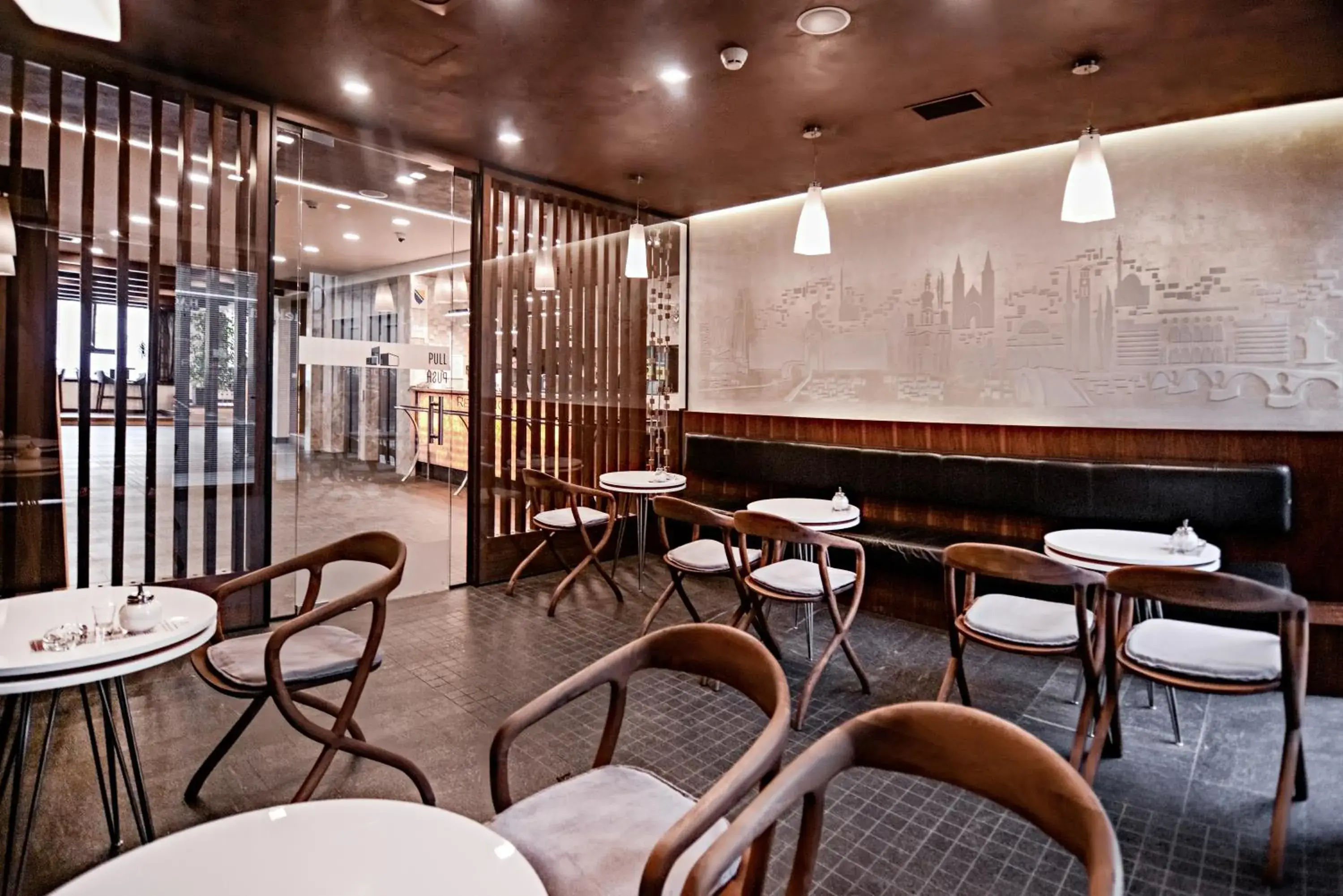 Lounge or bar in Hotel President Sarajevo Lounge or bar in Hotel President Sarajevo