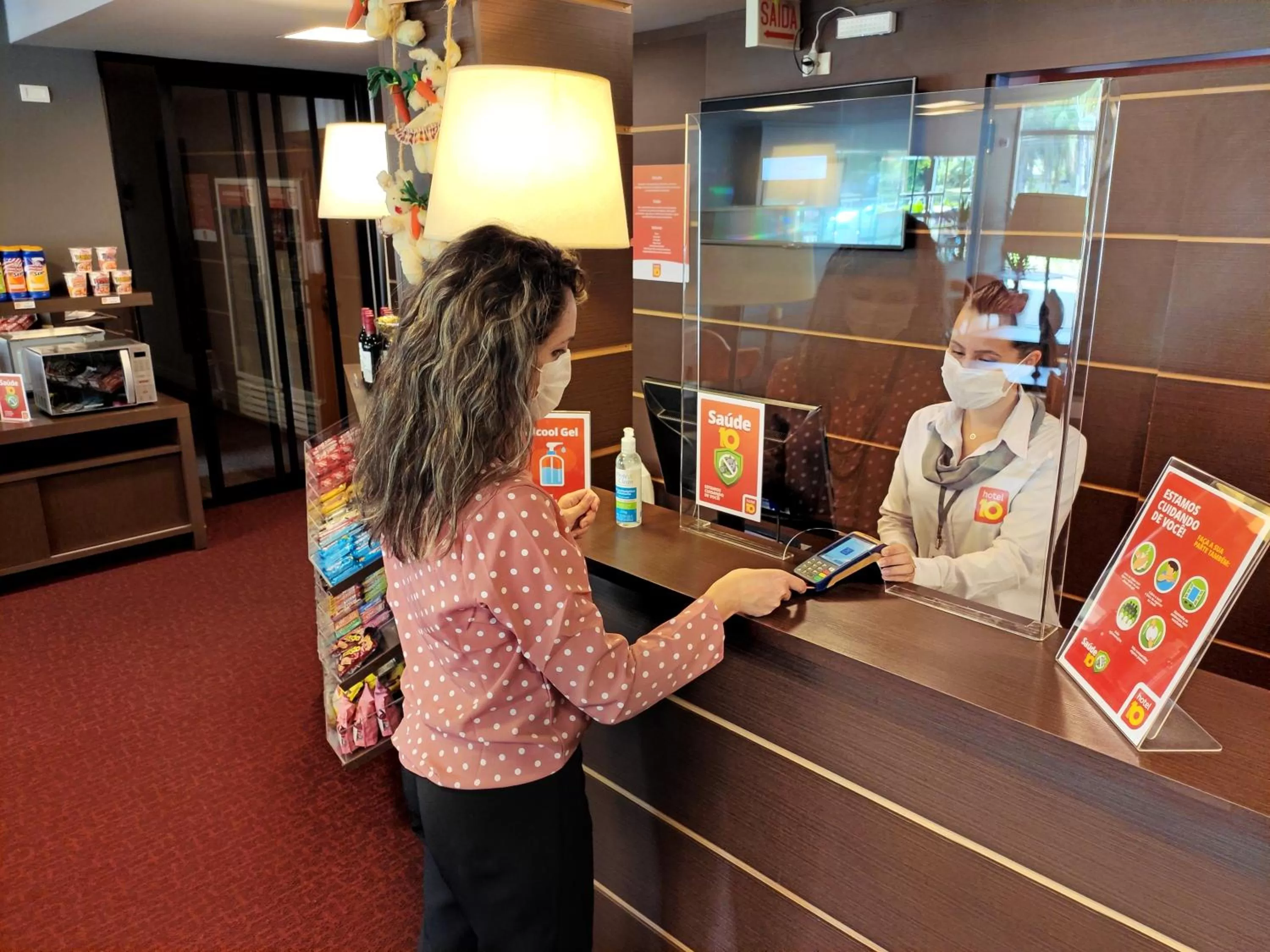 Staff in Hotel 10 Goiânia