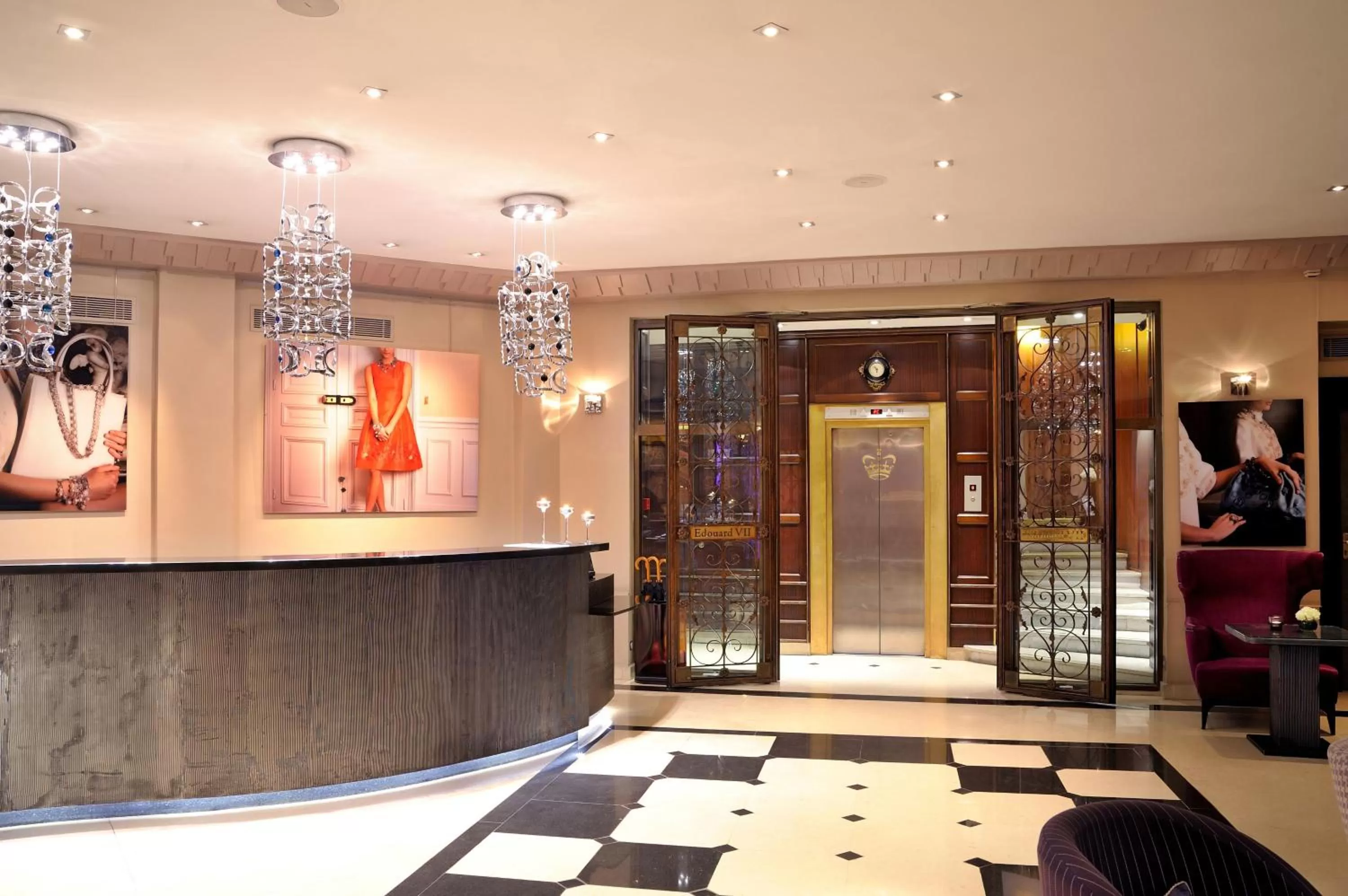 Lobby or reception in Edouard 7 Paris Opéra