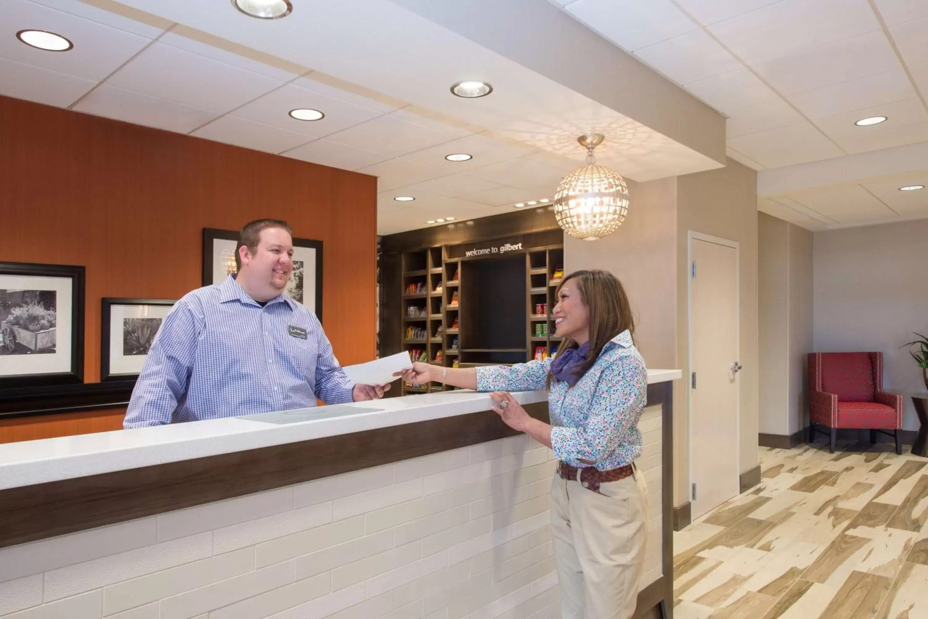 Lobby or reception in Hampton Inn & Suites Phoenix - East Mesa in Gilbert Lobby or reception in Hampton Inn & Suites Phoenix - East Mesa in Gilbert