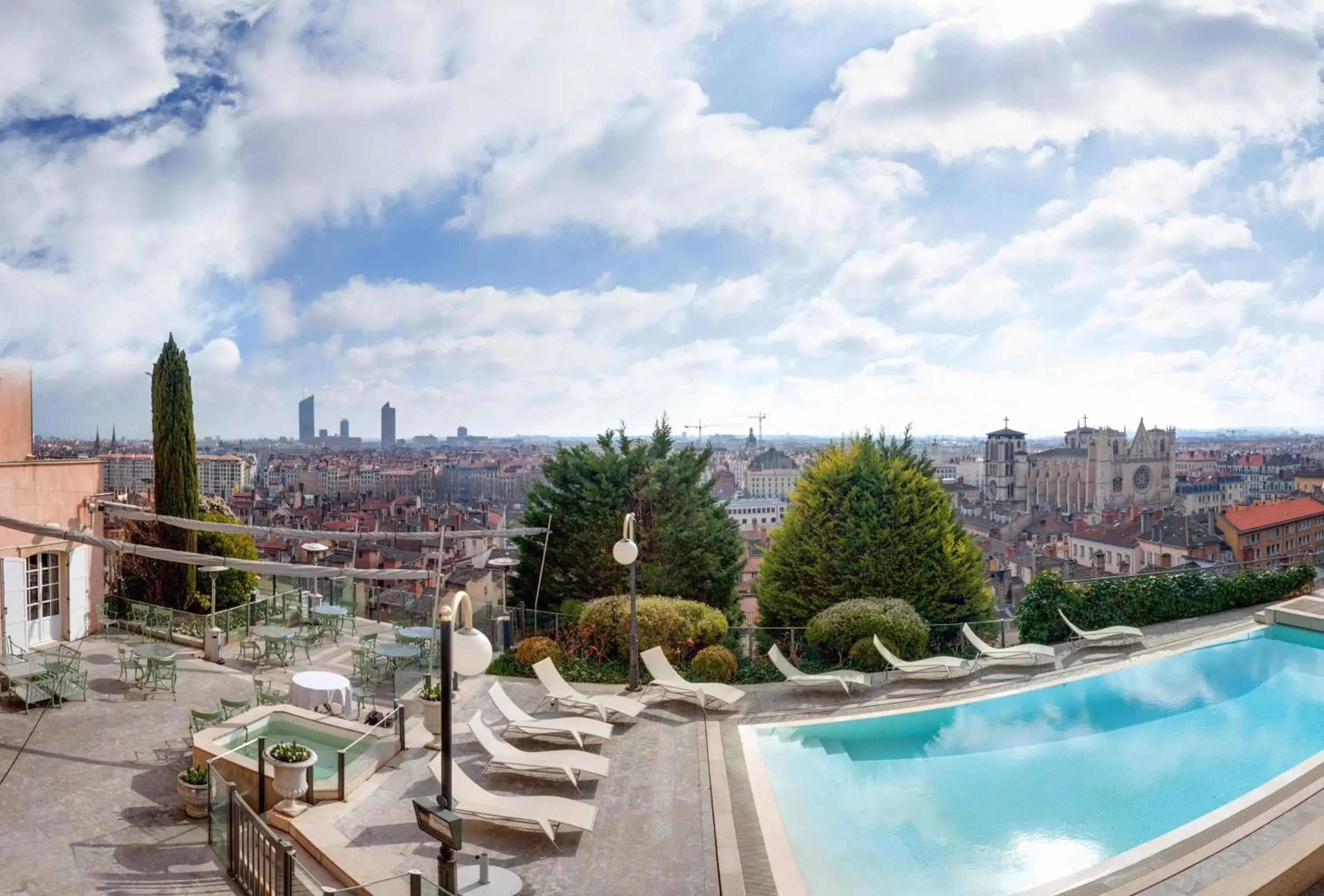 City view, Swimming Pool in Villa Florentine