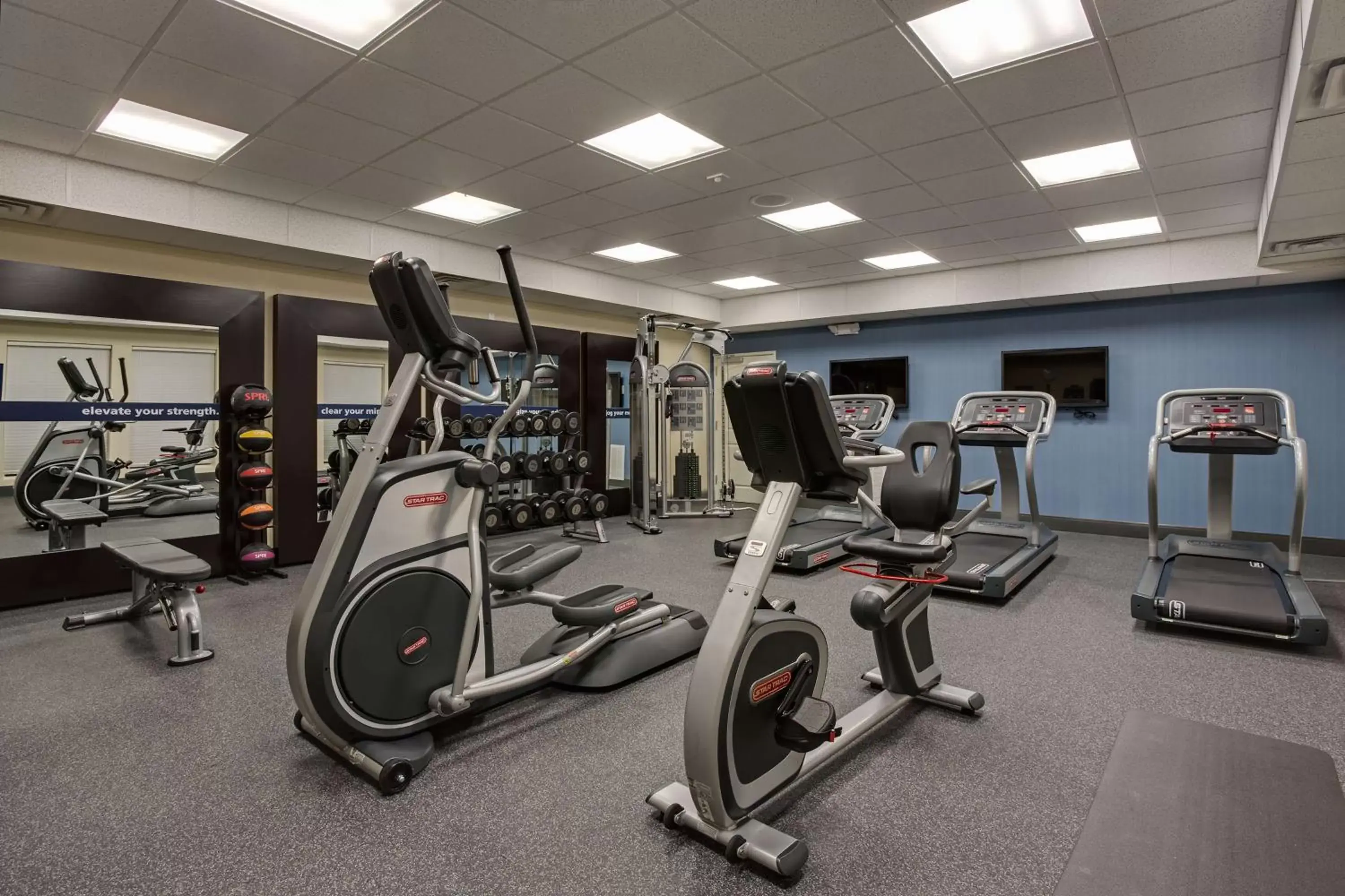 Fitness centre/facilities, Fitness Center/Facilities in Hampton Inn Statesboro