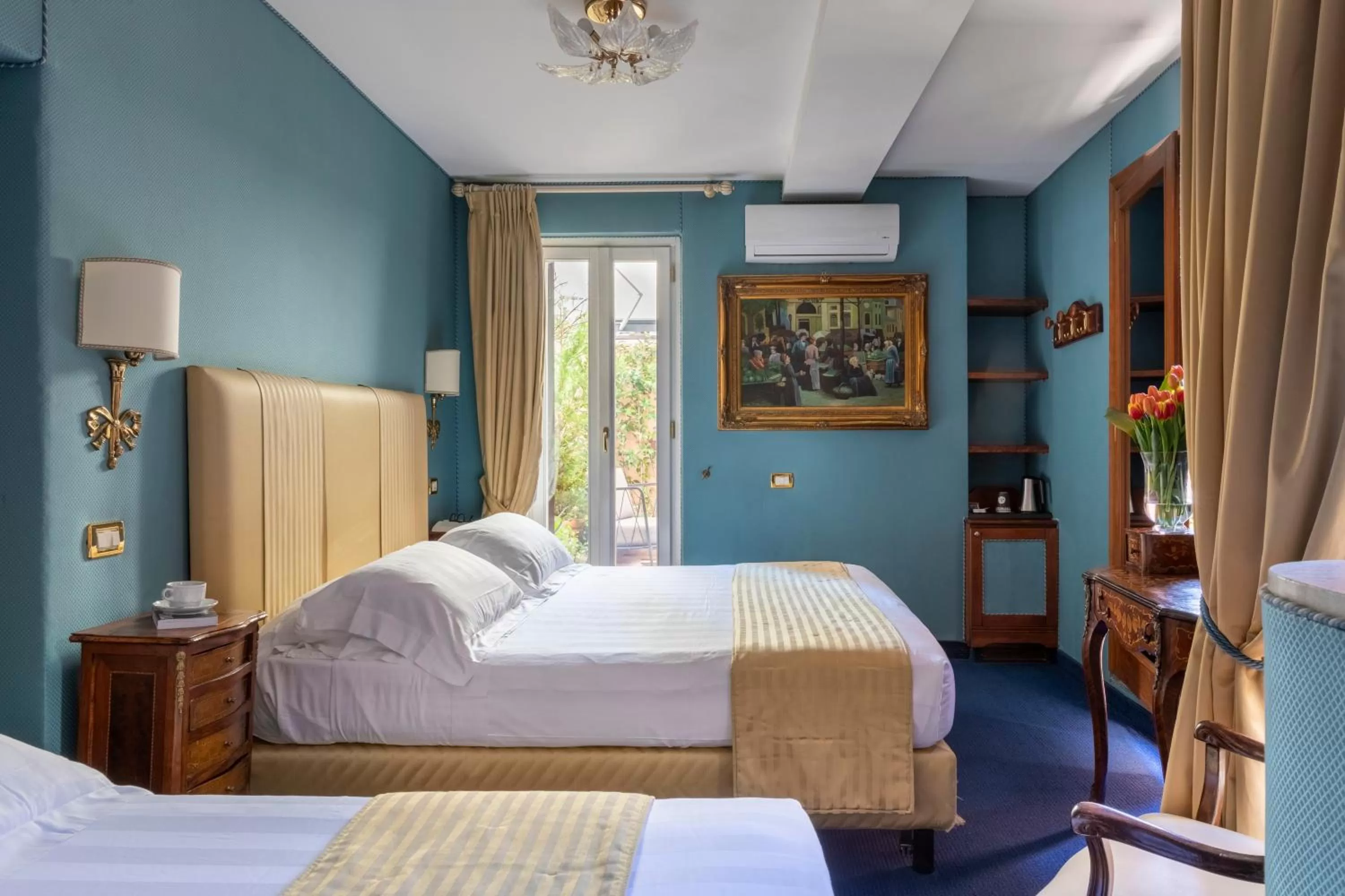 Superior Double or Twin Room with Terrace in Hotel Scalinata Di Spagna
